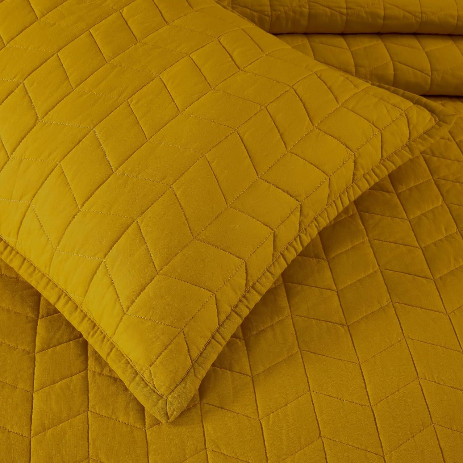 Chezmoi Collection Solid Color Embroidery Stitching Cotton Quilt Sets Cotton Quilt Set