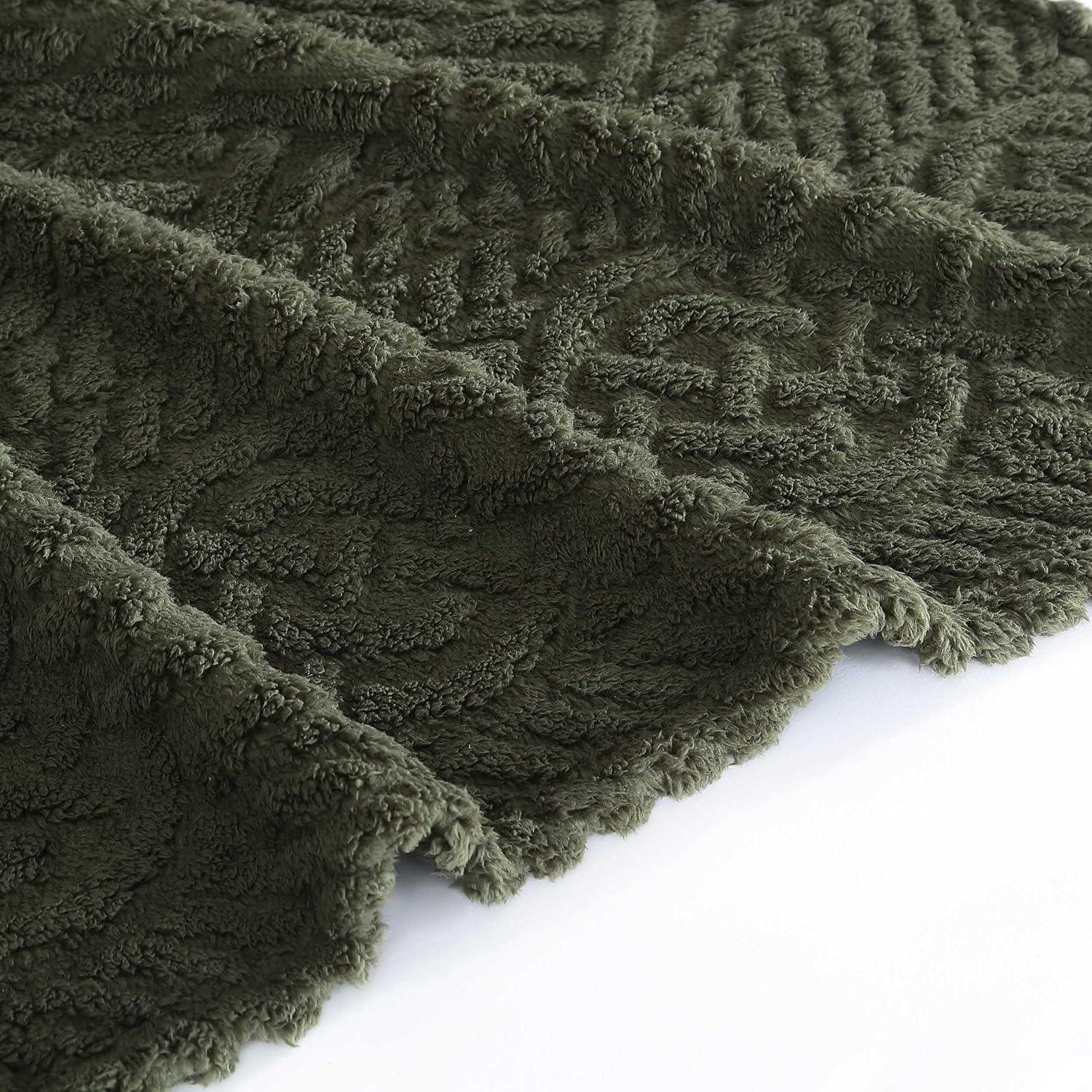 Green Heavyweight Cable Knit Sherpa Reversible Blanket