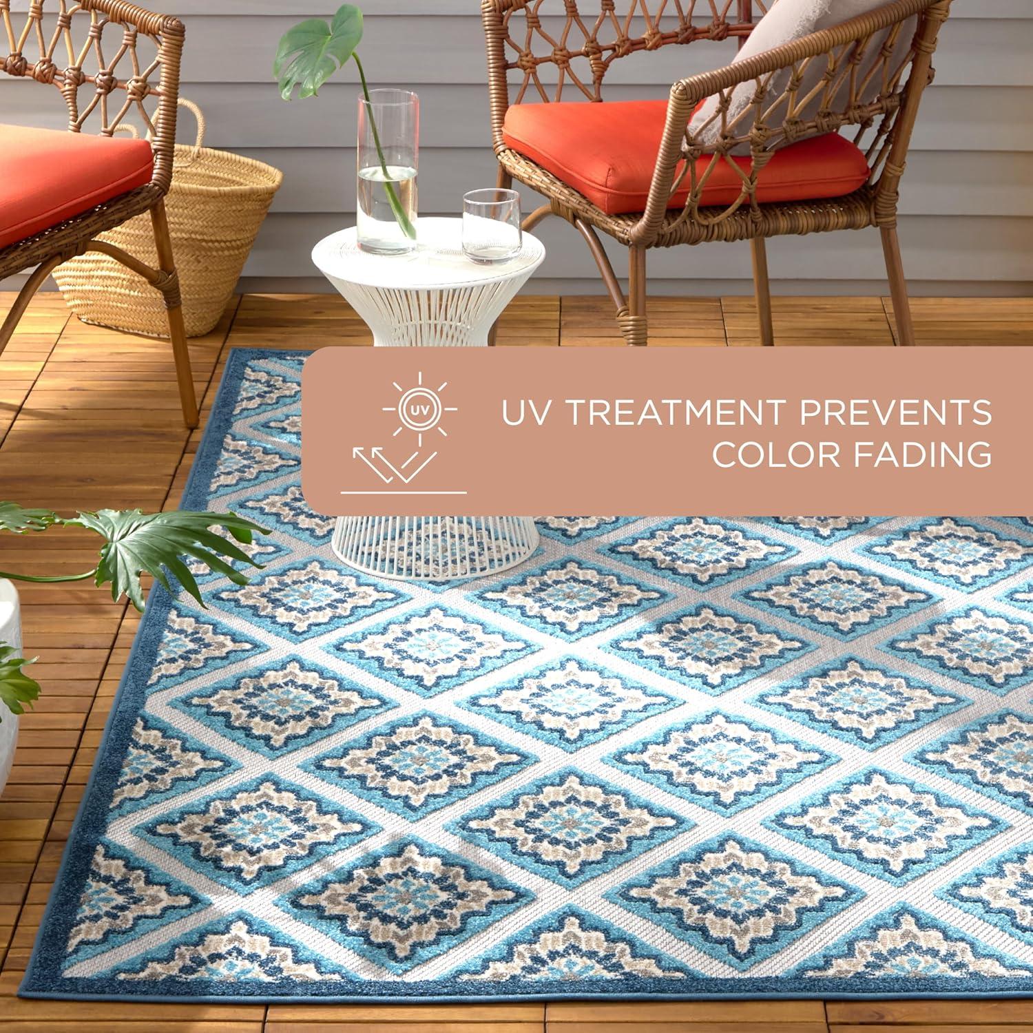 TOWN & COUNTRY EVERYDAY Brooks Retro Geo Outdoor Rug Blue Multi