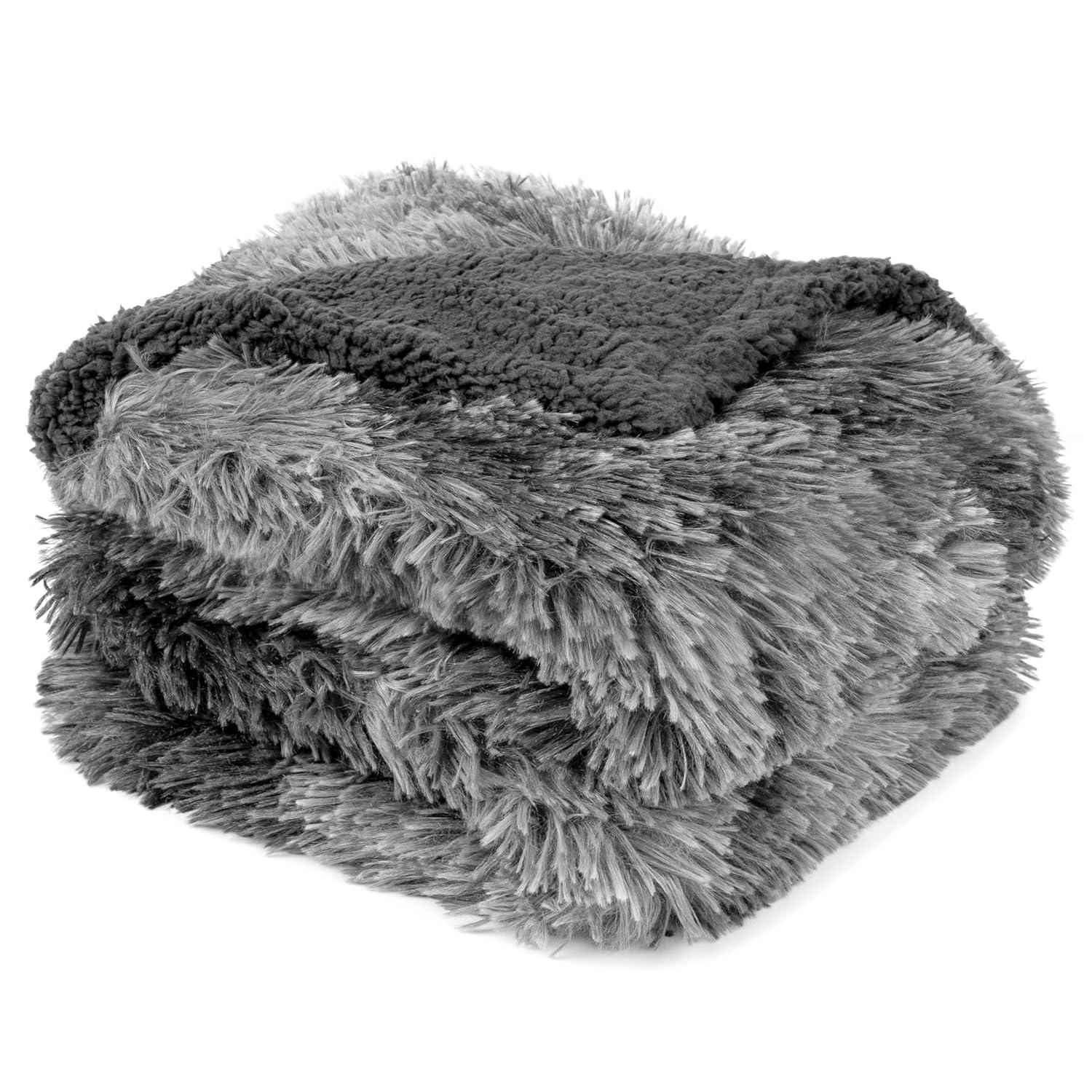 PetAmi Faux Fur Sherpa Pet Blanket