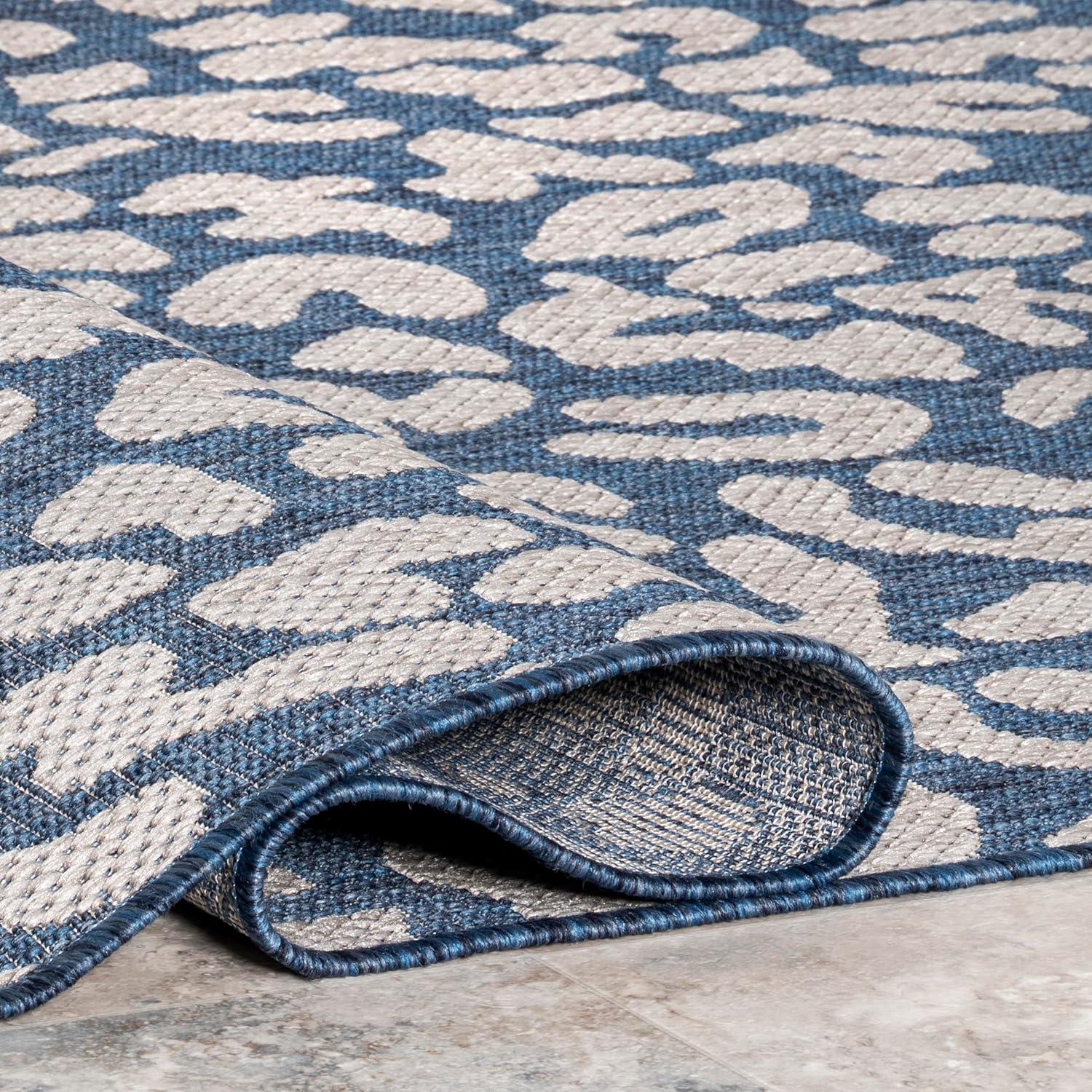 Gracie Oaks Terenia Leopard Indoor/Outdoor Area Rug