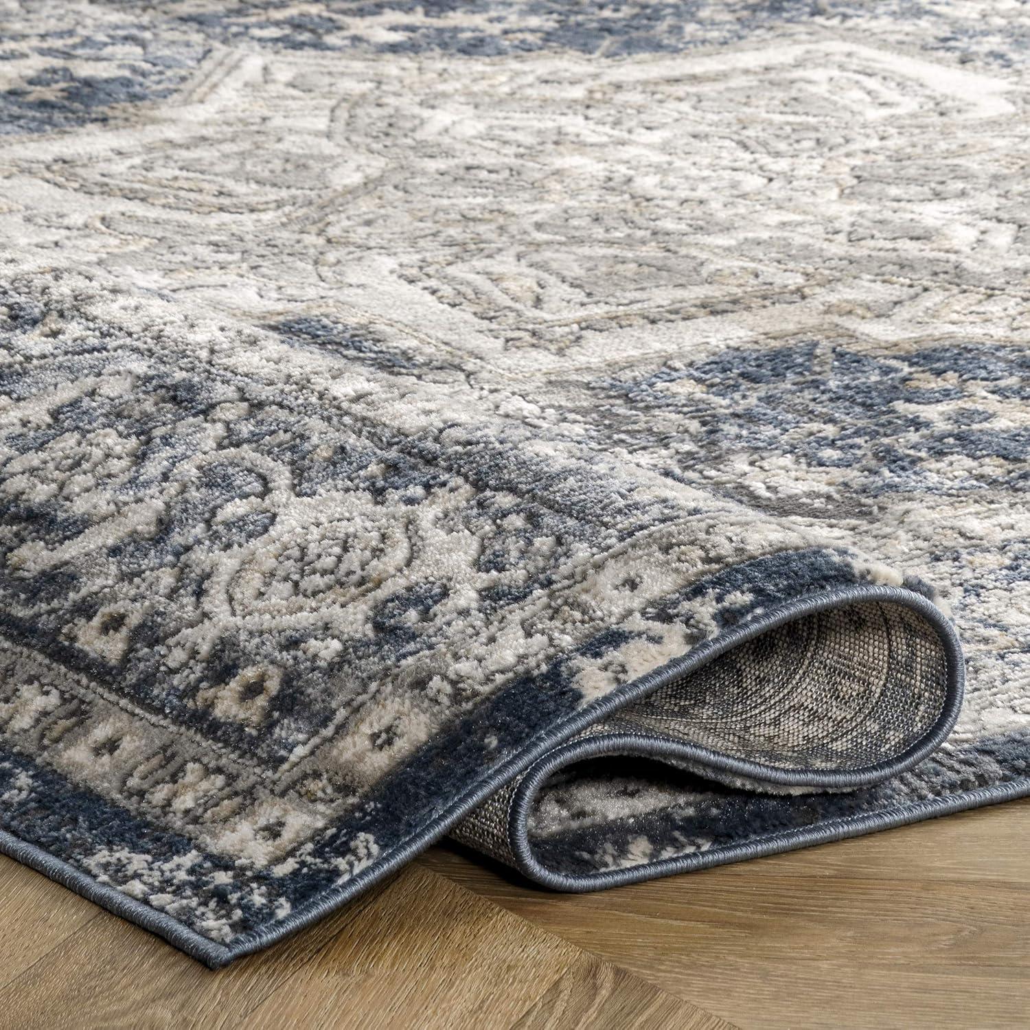 Nuloom Darcie Traditional Medallion Indoor Area Rug