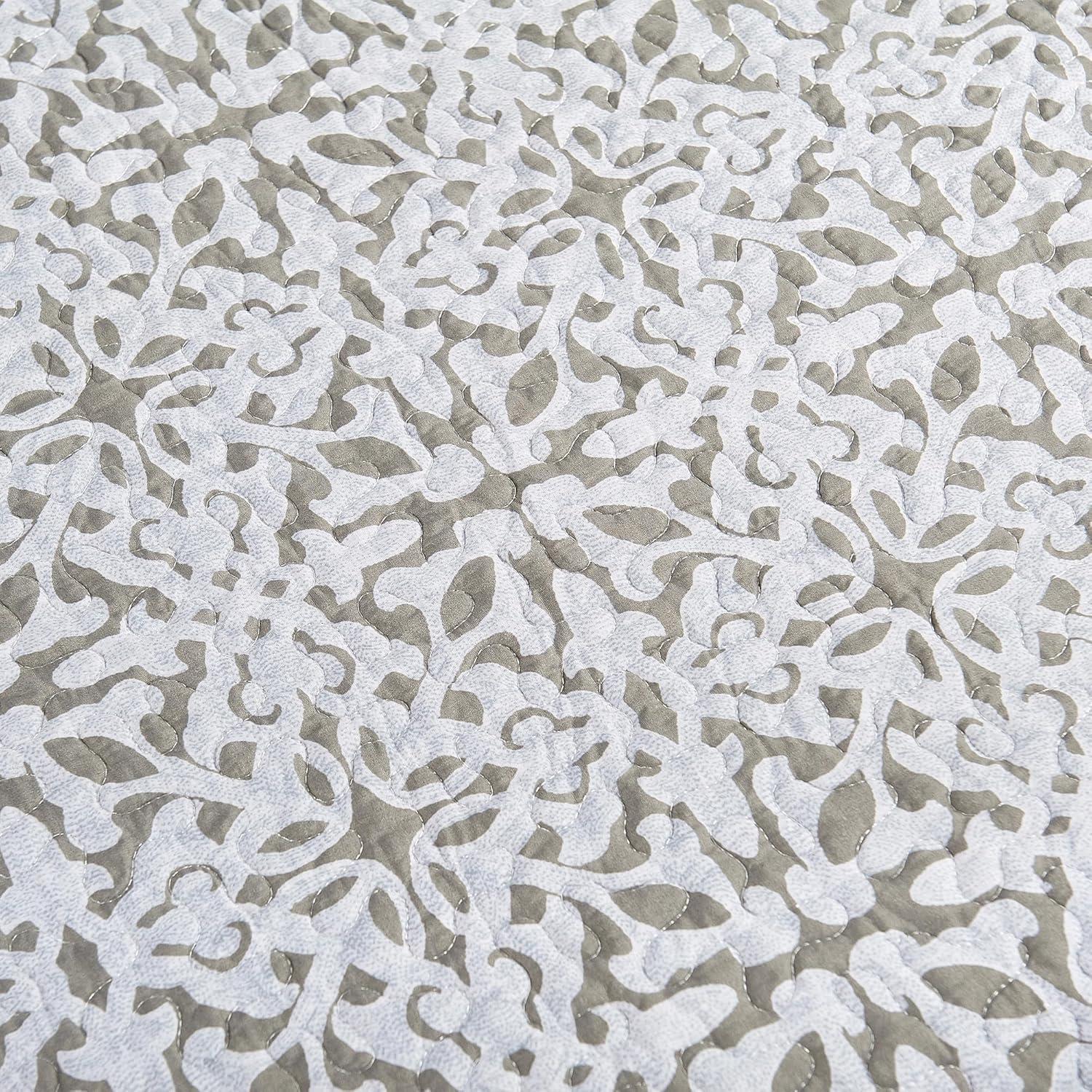 Home Soft Things Bellamy Quilted Quilt Set