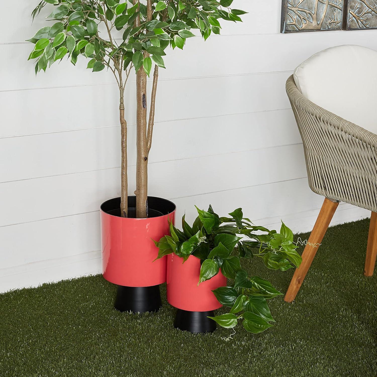 DecMode 14", 11" Gray Metal Modern Planter, 1 - Piece