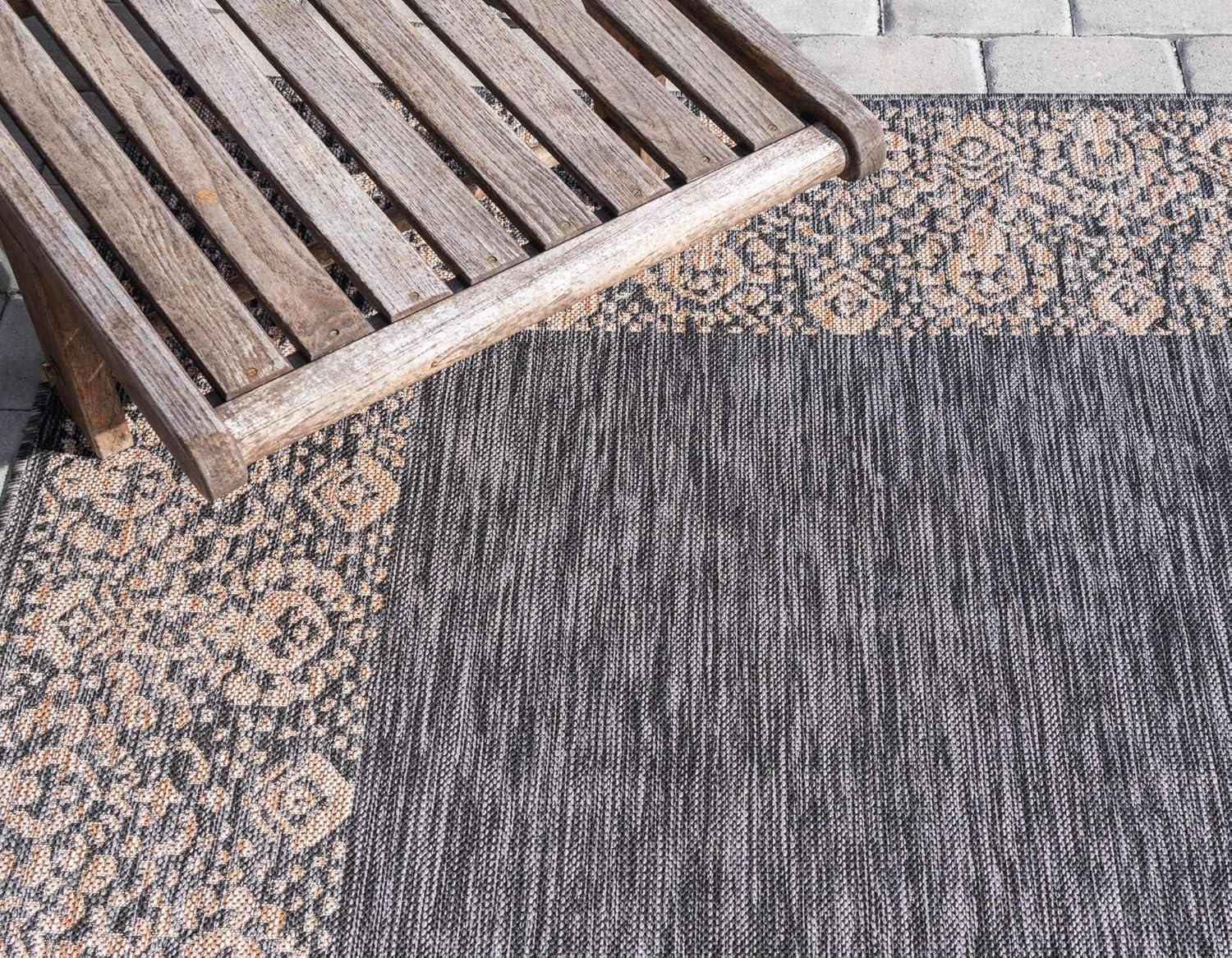 Unique Loom Outdoor Border Area Rug