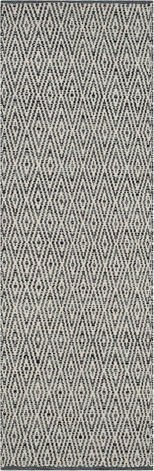 Montauk MTK414 Hand Woven Area Rug  - Safavieh