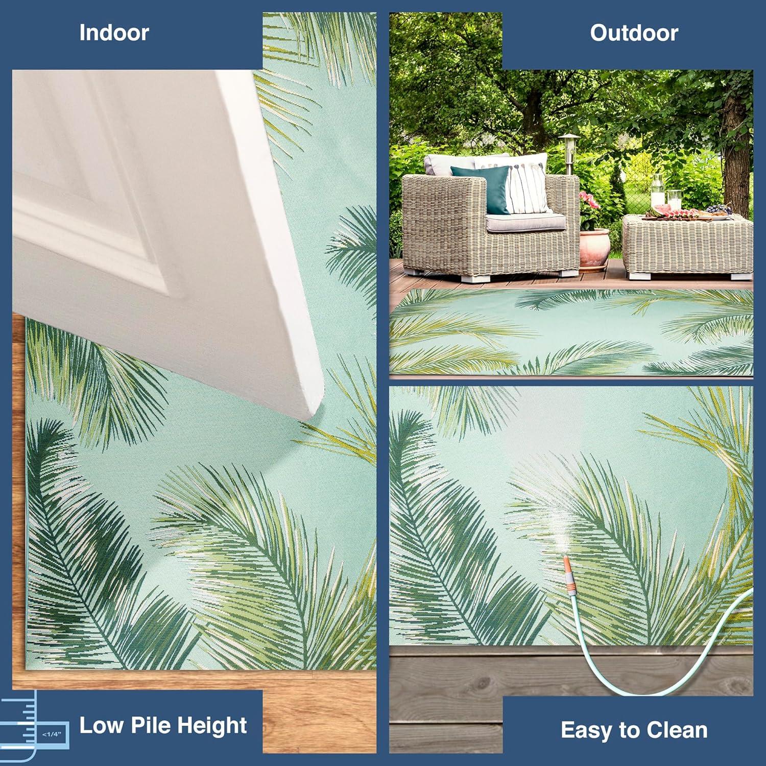 Liora Manne Marina Palm Border Indoor/Outdoor Rug Aqua 3'3" x 4'11"
