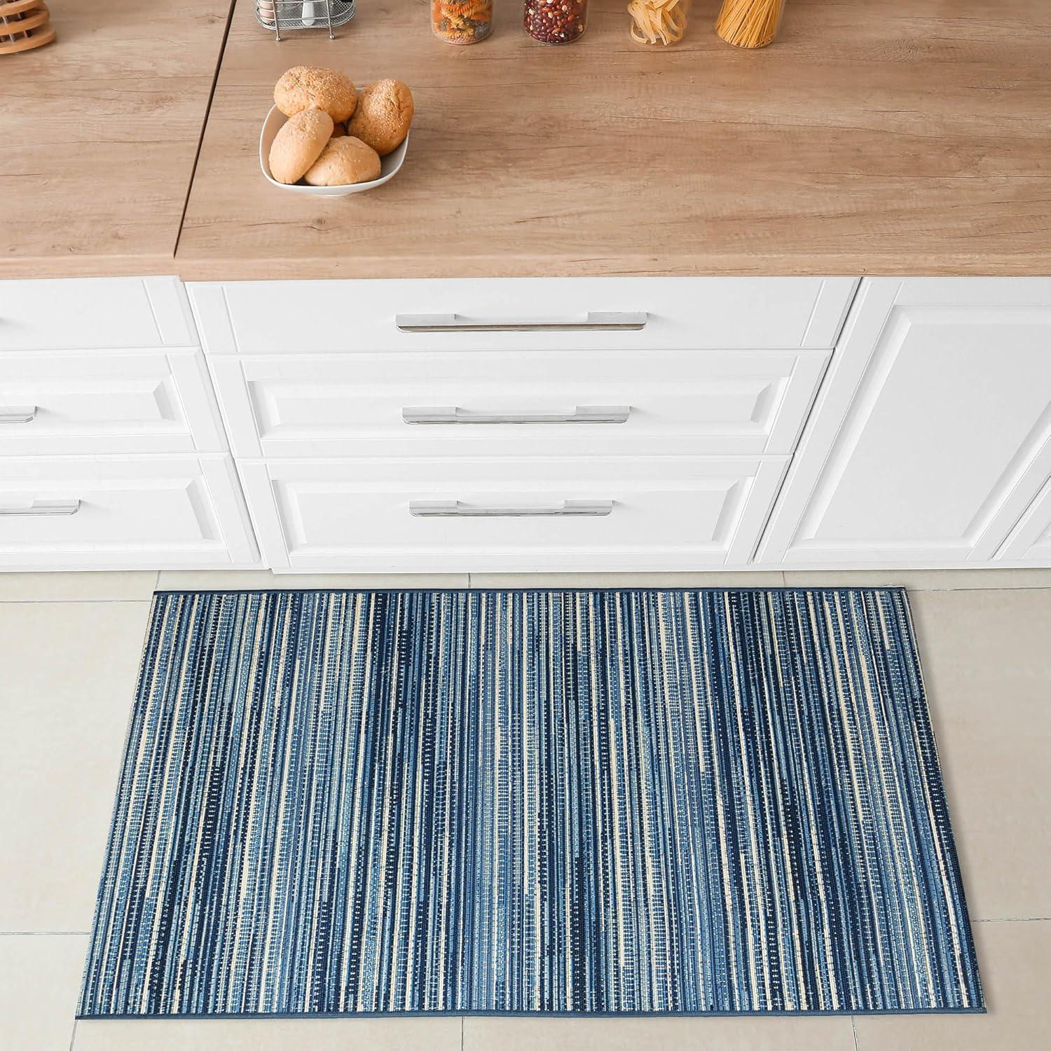 Liora Manne Marina Stripes Indoor/Outdoor Rug China Blue 2'7" x 4'3"