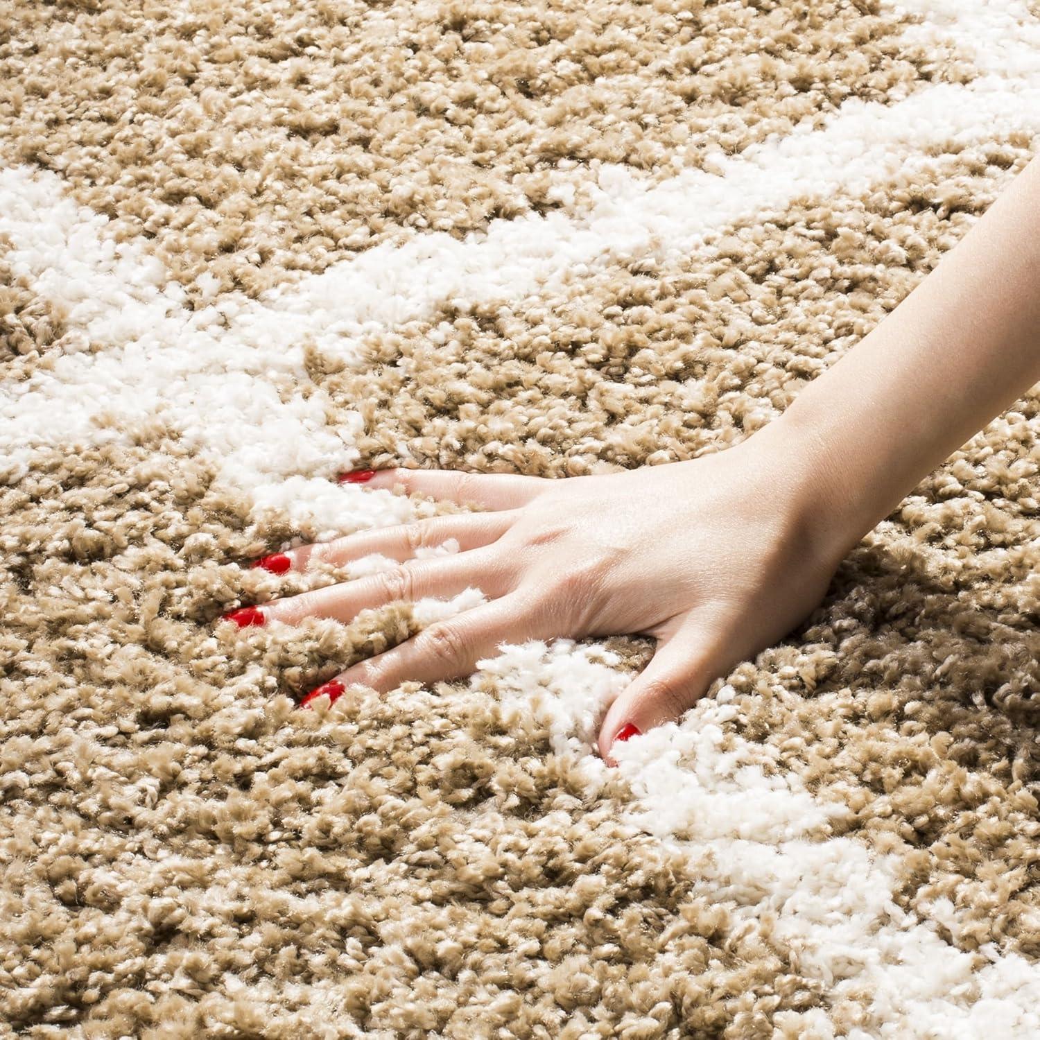 SAFAVIEH New York Shag Collection Runner Rug - 2' x 8', Dark Beige & Ivory, Trellis Design, Non-Shedding & Easy Care, 1.2-inch Thick Ideal for High Traffic Areas in Living Room, Bedroom (SG169A)