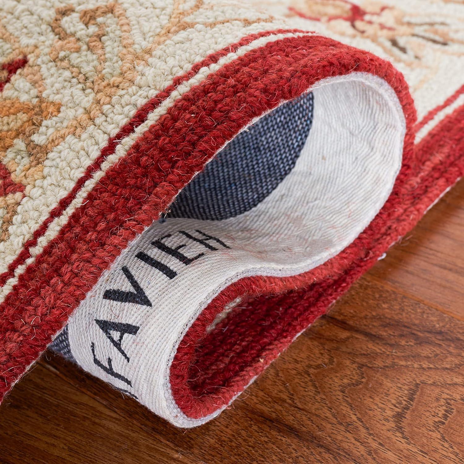 Chelsea HK157 Hand Hooked Area Rug - Red/Ivory - 5'3"x8'3" - Safavieh.