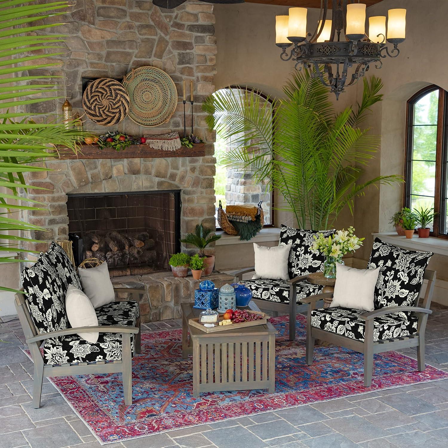 Outdoor Lounge Chair Cushion