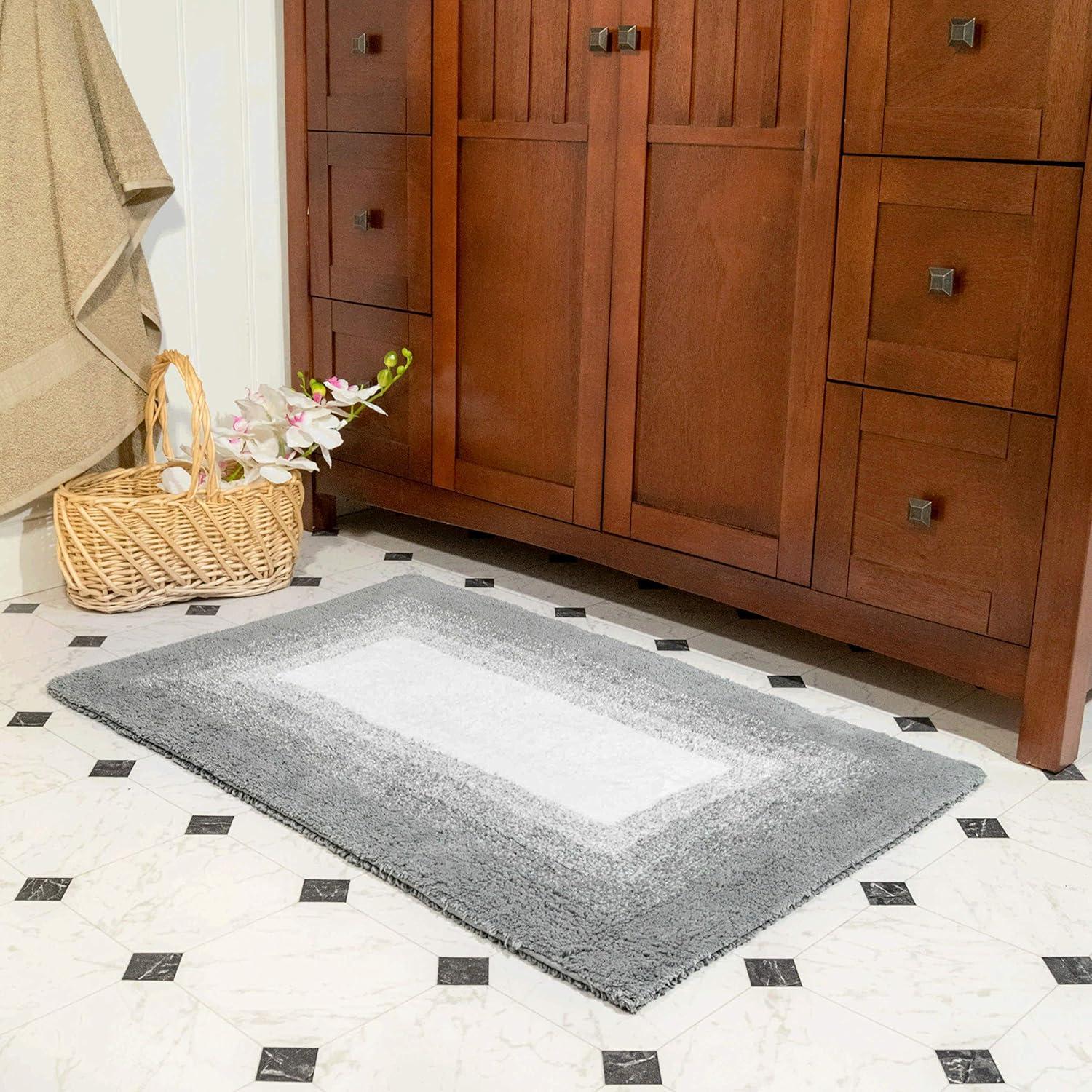 Whitney Ombre Gray Cotton Reversible Bath Rug Set