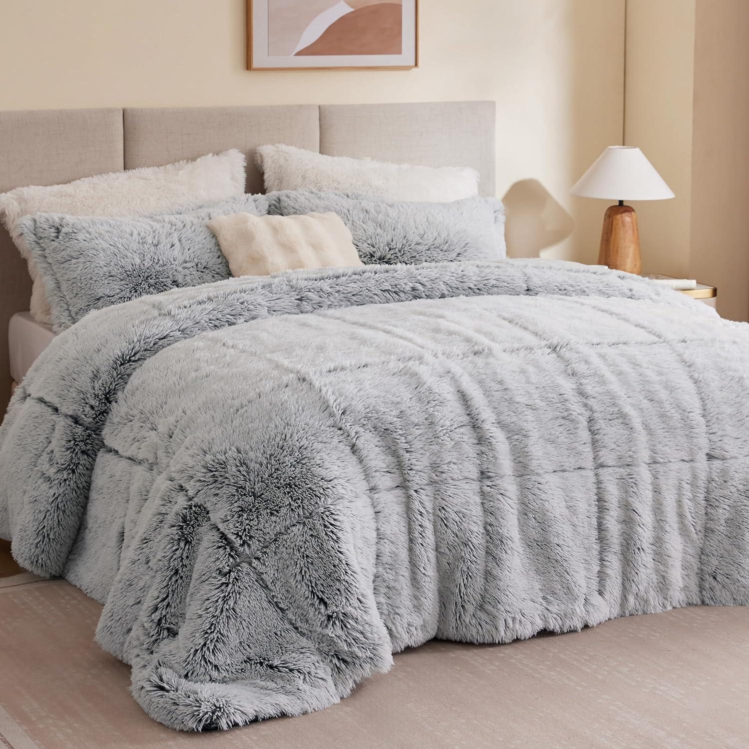 Malea Shaggy Faux Fur Comforter Mini Set