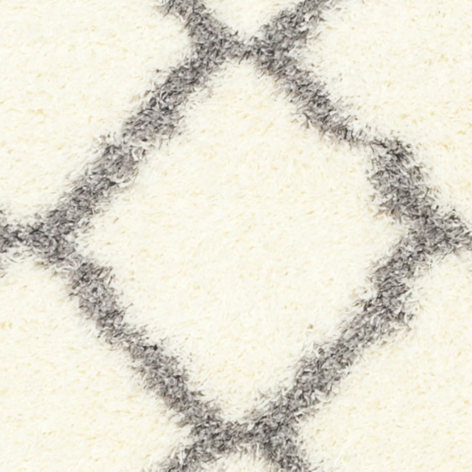 Montreal Shag SGM866 Power Loomed Runner Rug - Ivory/Grey - 2'3"x9' - Safavieh.