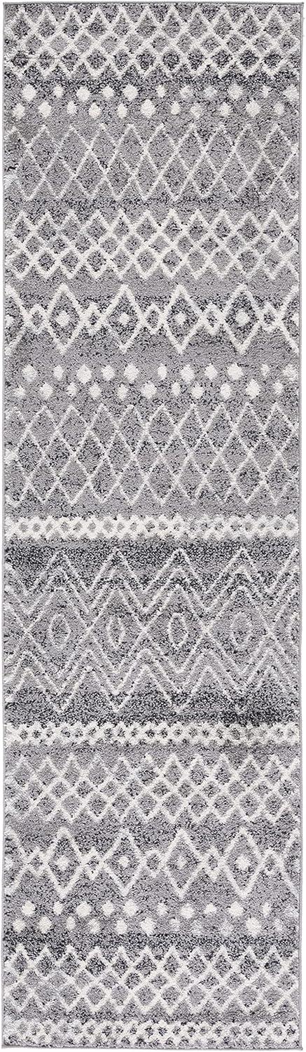 Madison 700 MAD798 Power Loomed Indoor Runner Rug - Charcoal/Ivory - 2'3"x6' - Safavieh