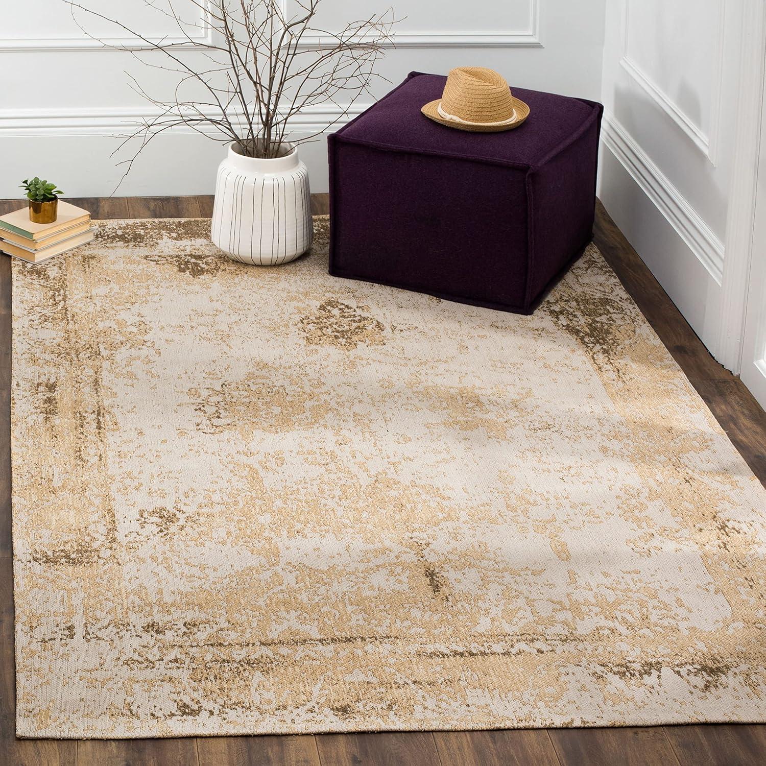 Classic Vintage CLV125 Power Loomed Area Rug - Sand - 5'x8' - Safavieh.