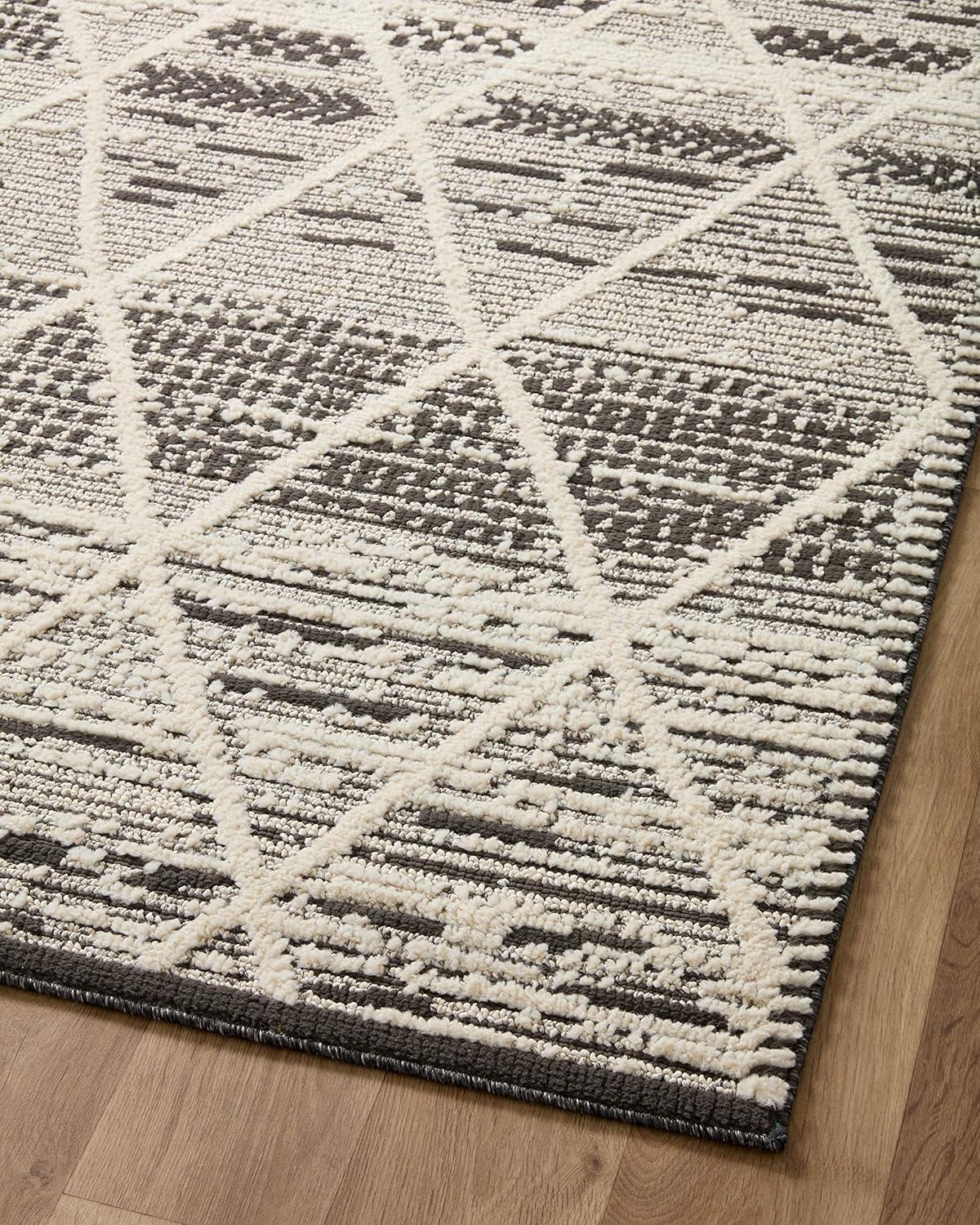 Loloi II Fabian Charcoal / Ivory 5'-3" x 7'-6" Area Rug