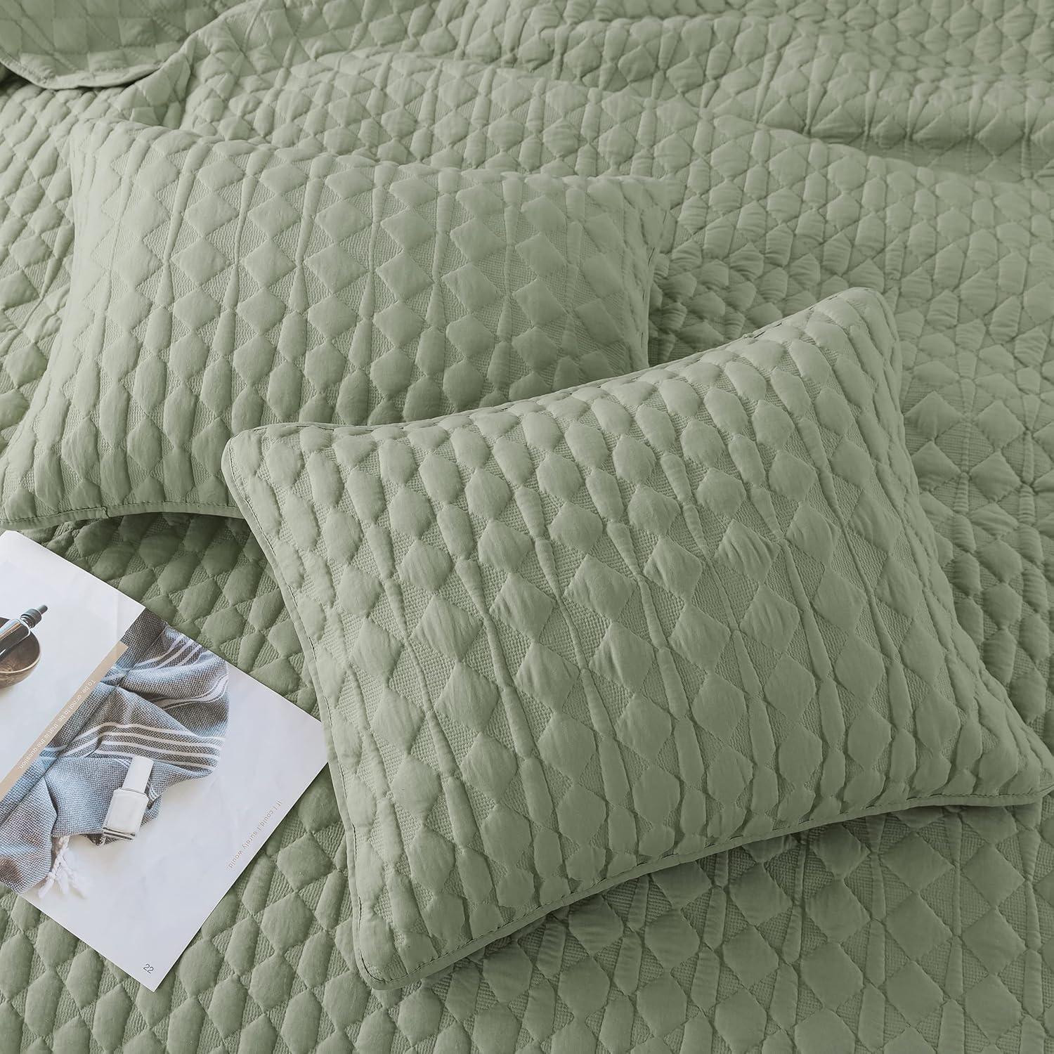 Sage Green Twin Microfiber Quilted Bedspread Set