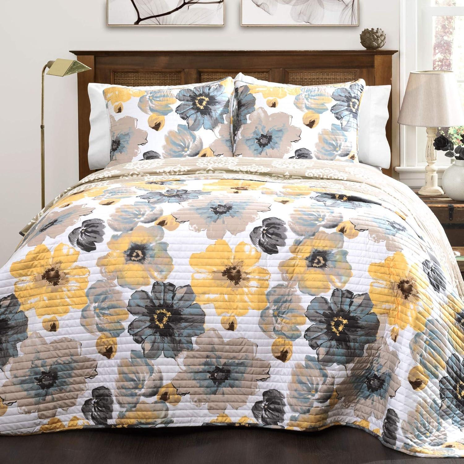 Leah Yellow and Gray Reversible Floral Full Quilt Set