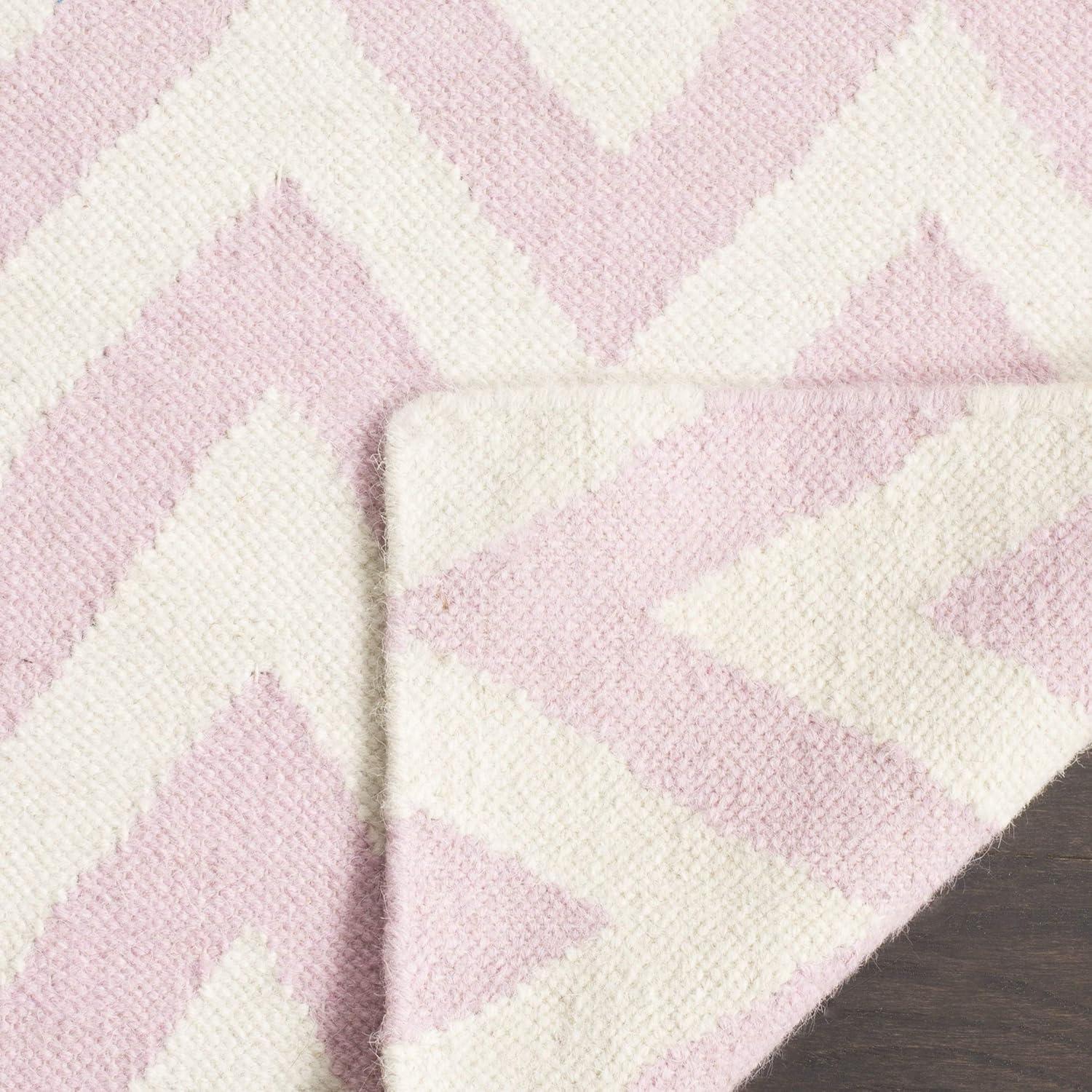 SAFAVIEH Dhurrie Bentley Chevron Zigzag Wool Area Rug, Pink/Ivory, 6' x 6' Square