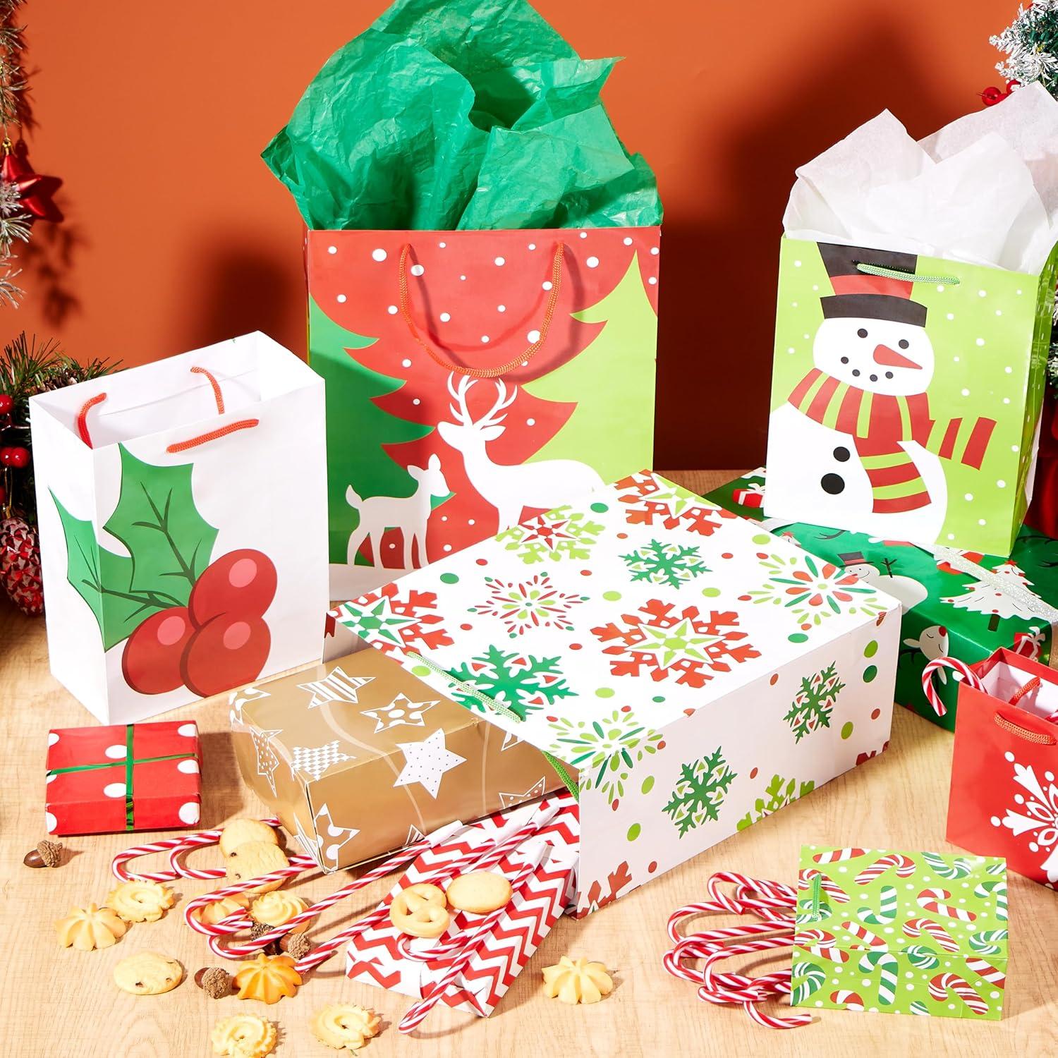 JOYFY 20pcs Christmas Gift Bags Assorted Sizes - Red Green White Gift Bags