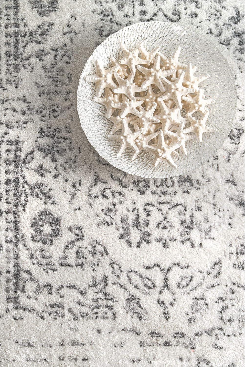 Nuloom Arlena Medallion 4x6 Indoor Area Rug for Living Room Bedroom Dining Room Kitchen, Grey/Ivory