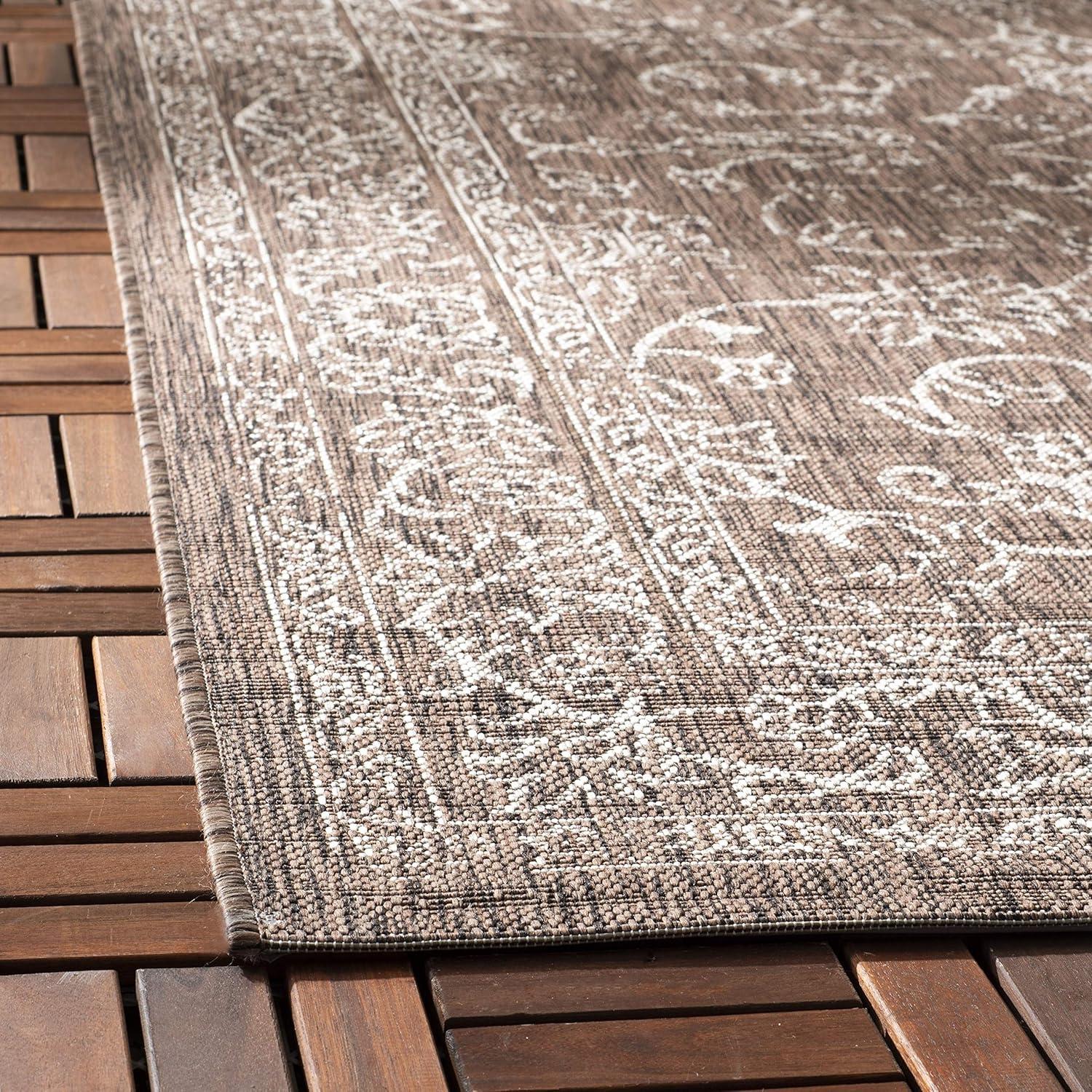 Courtyard CY8680 Power Loomed Indoor and Outdoor Area Rug - Aqua/Grey - 4'x5'7" - Safavieh