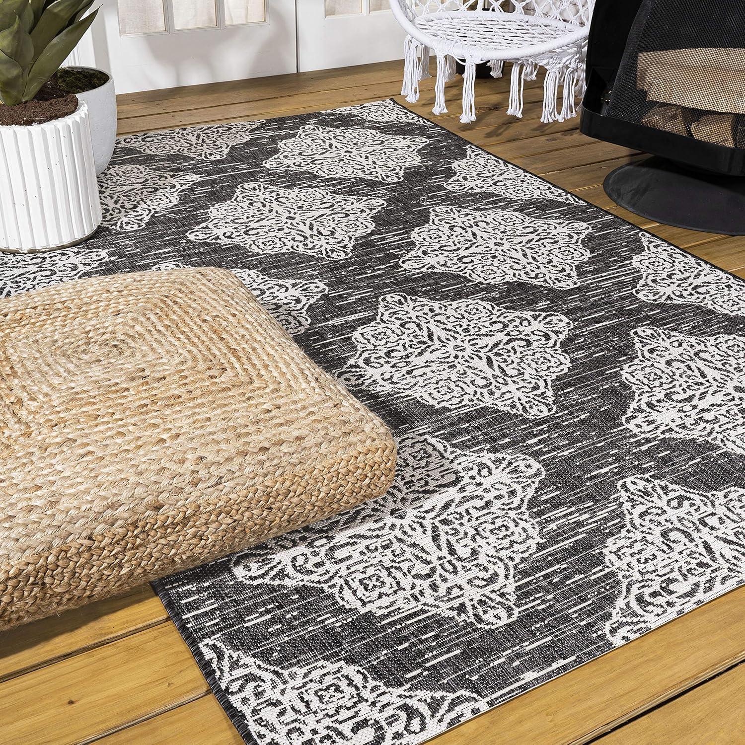 JONATHAN Y SMB121B-3 Tuscany Ornate Medallions Black/Ivory 3 ft. x 5 ft. Indoor/Outdoor Area Rug, Casual, Pet Friendly, Stain Resistant, Easy to Clean, for Patio, Living Room; Kitchen, Bedroom
