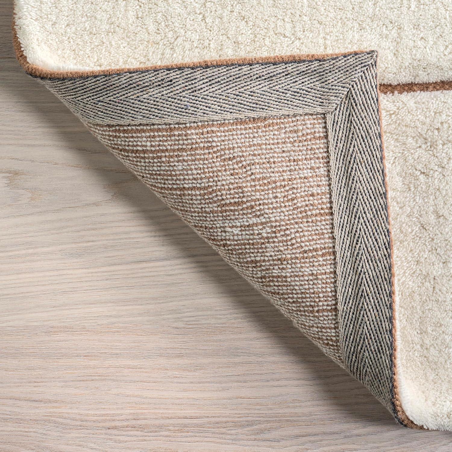 Ivy Bronx Brega Geometric New Zealand Wool Area Rug