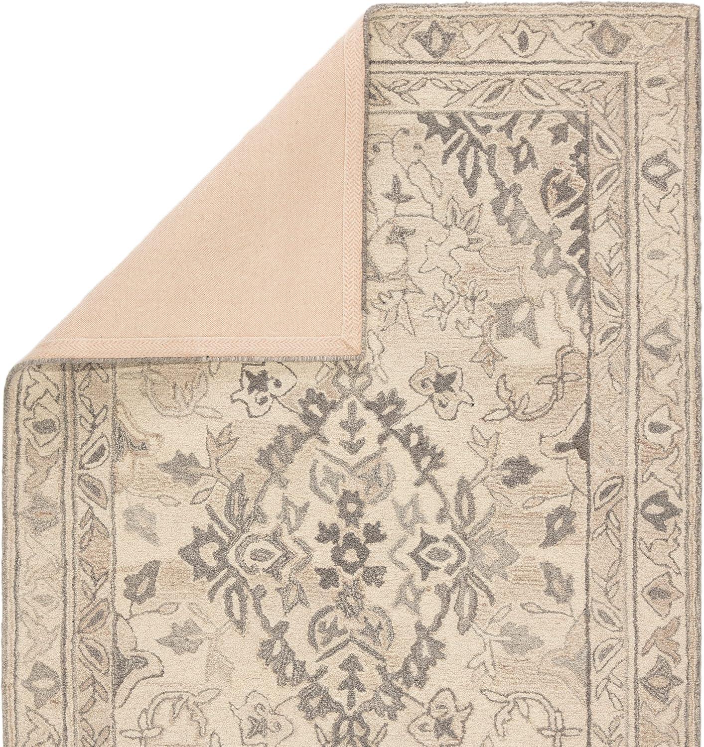 Ivory and Gray Wool Medallion 5' x 8' Area Rug