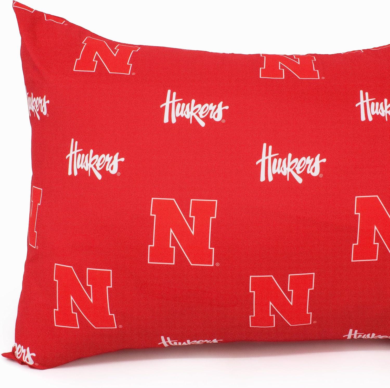 Nebraska Cornhuskers Red Cotton Polyester Body Pillowcase