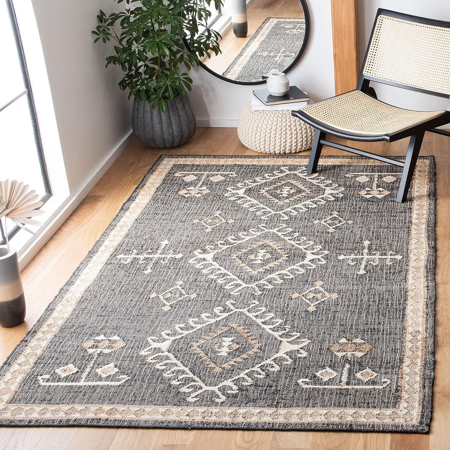 Kilim KLM762 Flat Weave Accent Rug - Ivory/Black - 3'x5' - Safavieh