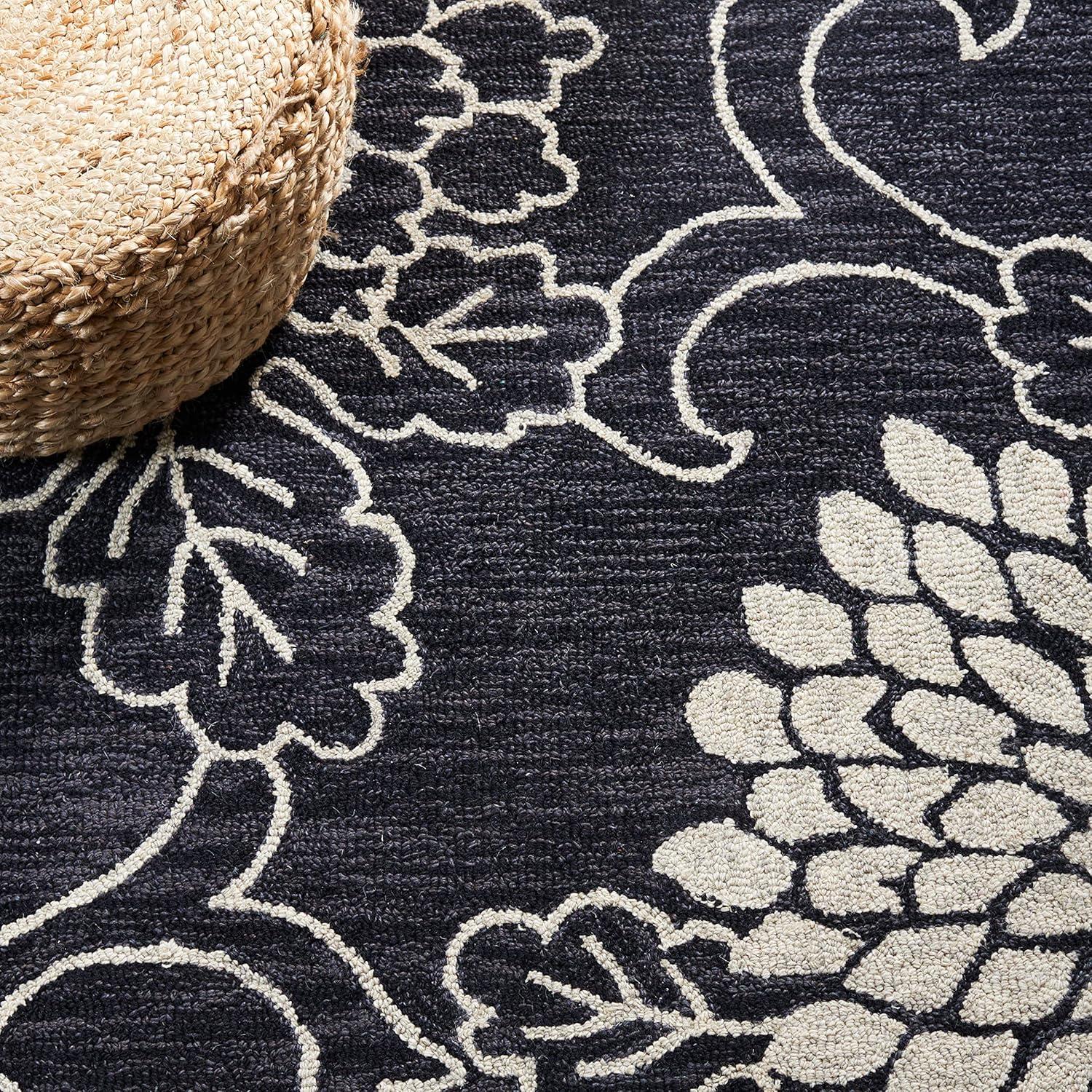 Jardin JAR602 Hand Tufted Area Rug - Navy/Ivory - 6'x9' - Safavieh.