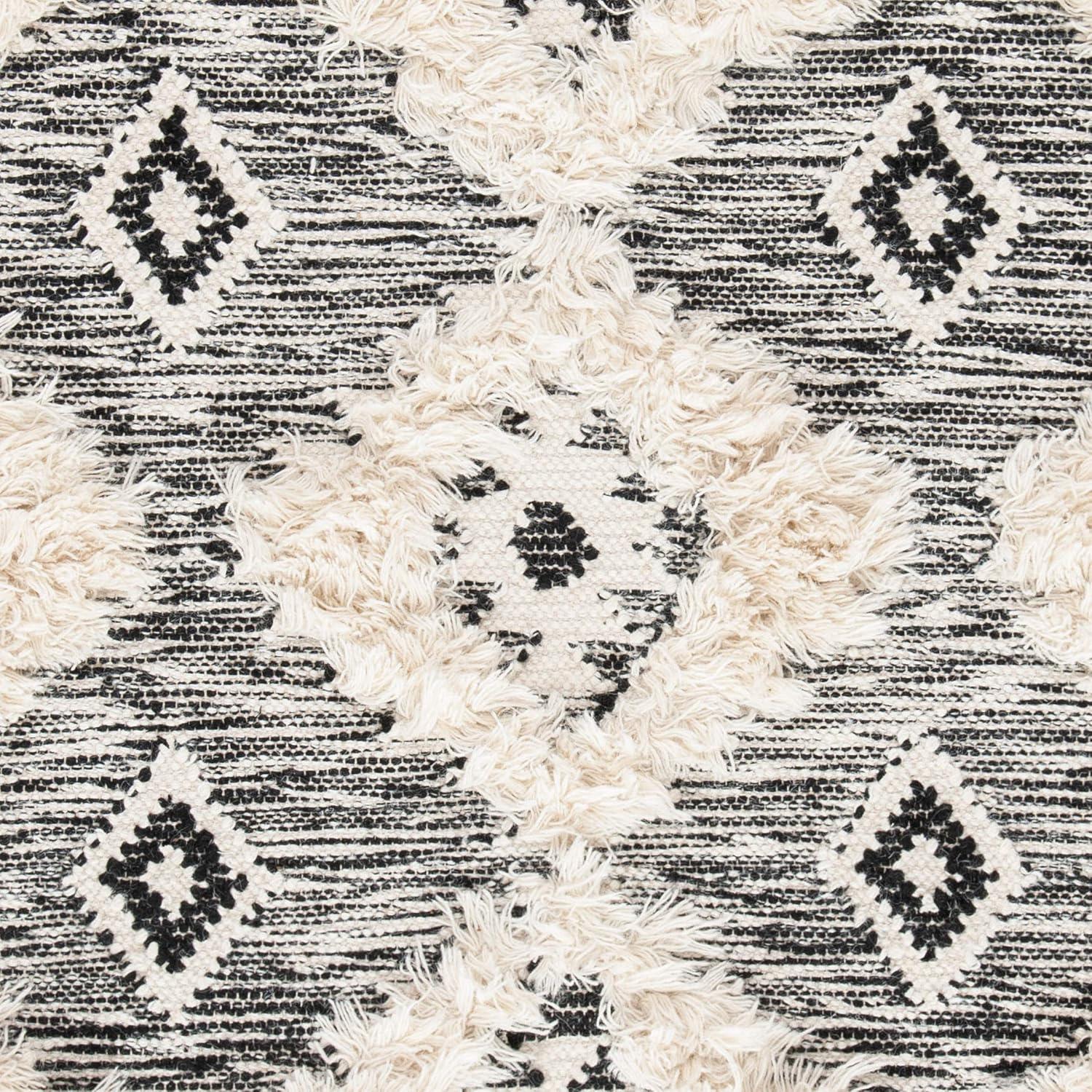 Kenya KNY906 Hand Knotted Area Rug - Black/Ivory - 6'x9' - Safavieh.