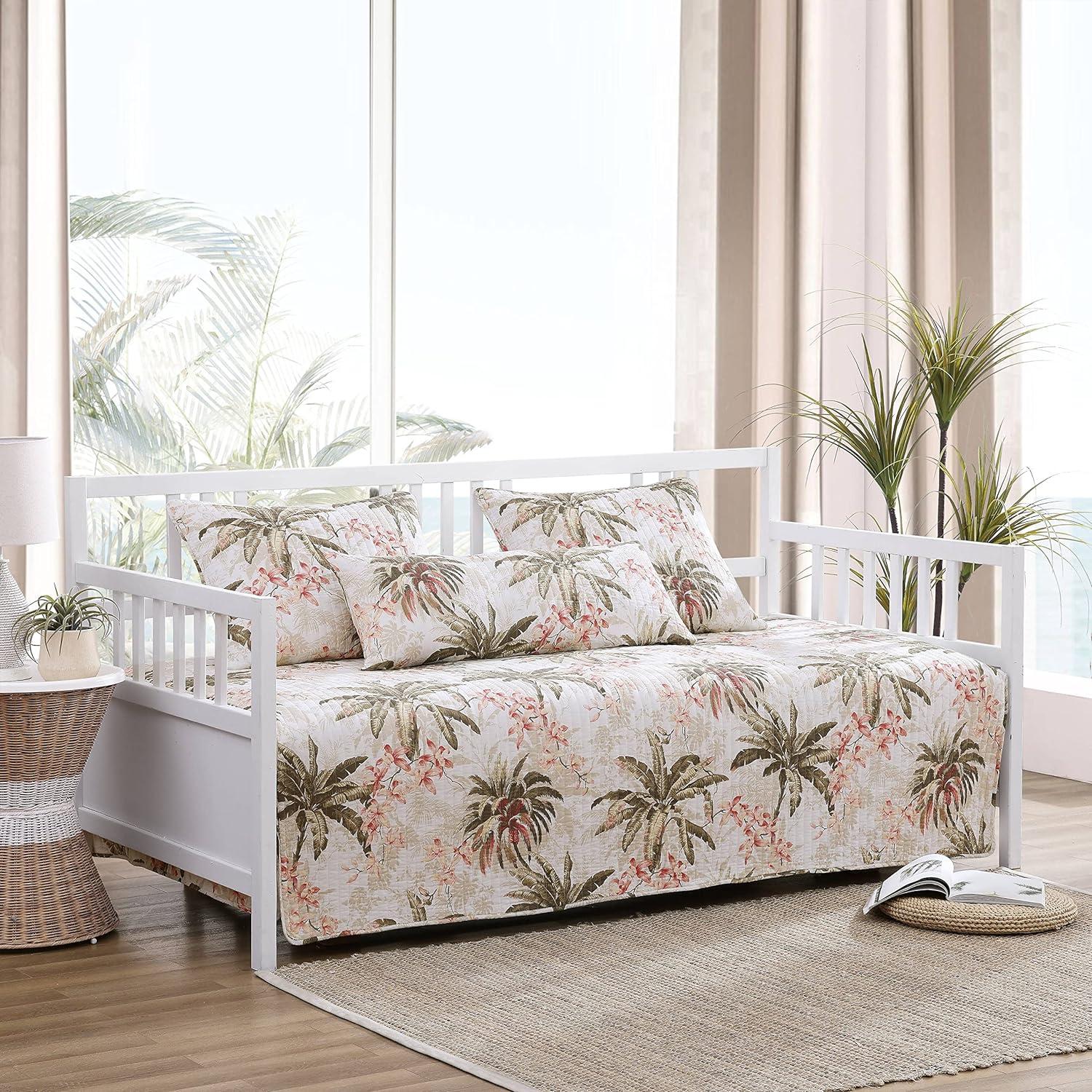 White Cotton Twin Quilt Set with Tropical Print