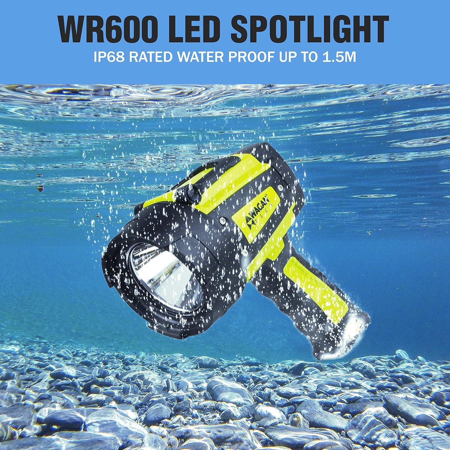 Wagan 7'' Battery Powered Integrated LED Flashlight