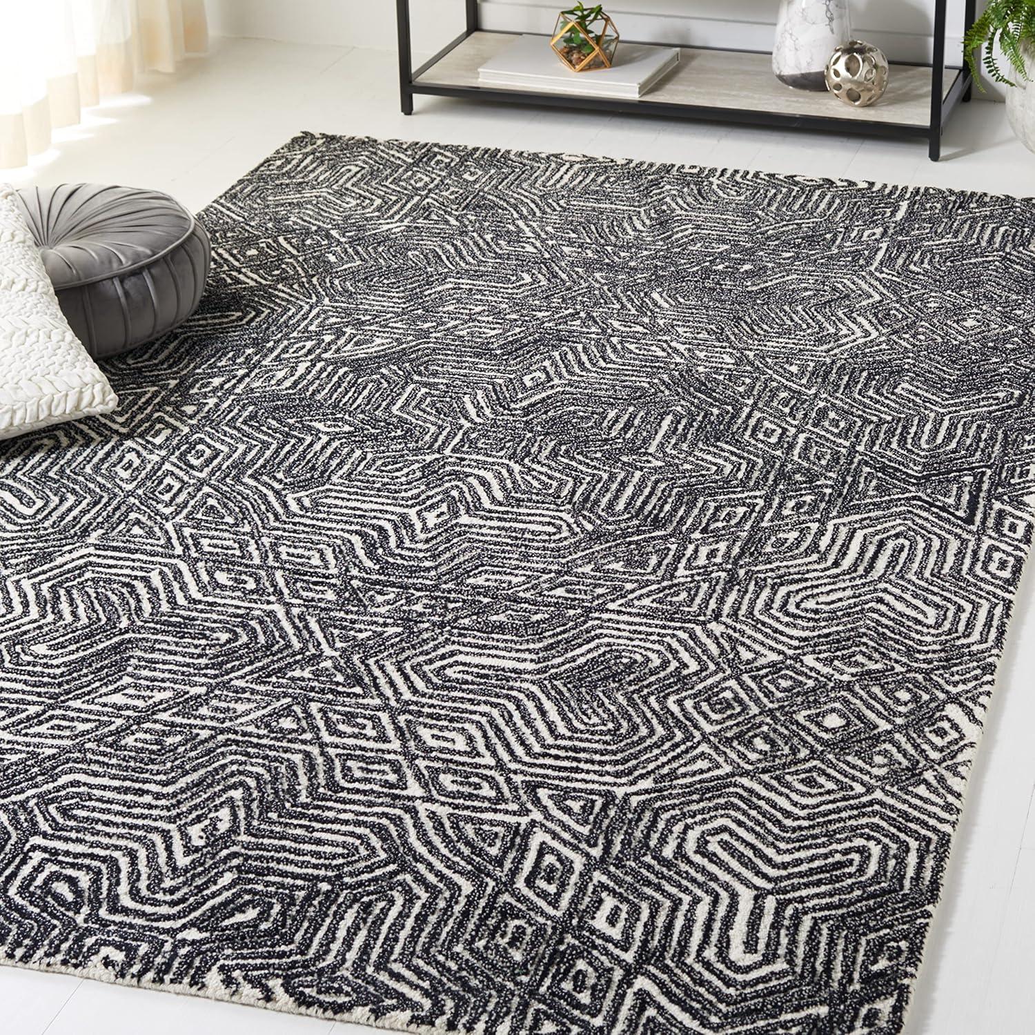 SAFAVIEH Micro-Loop Marvyn Medallion Area Rug, Ivory/Black, 5' x 5' Square
