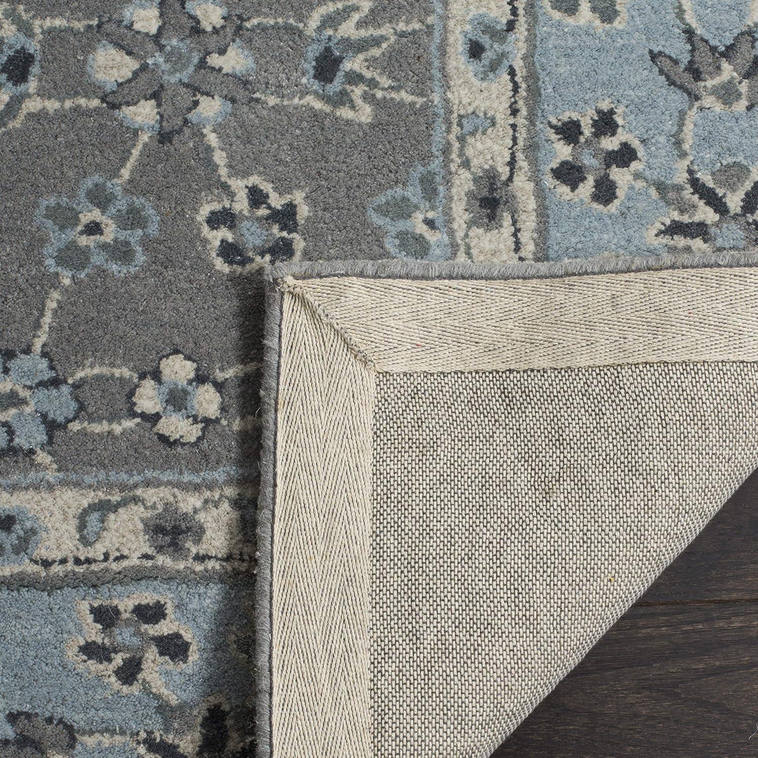 SAFAVIEH Bella Ridley Traditional Floral Wool Area Rug, Silver/Light Blue, 8' x 10'