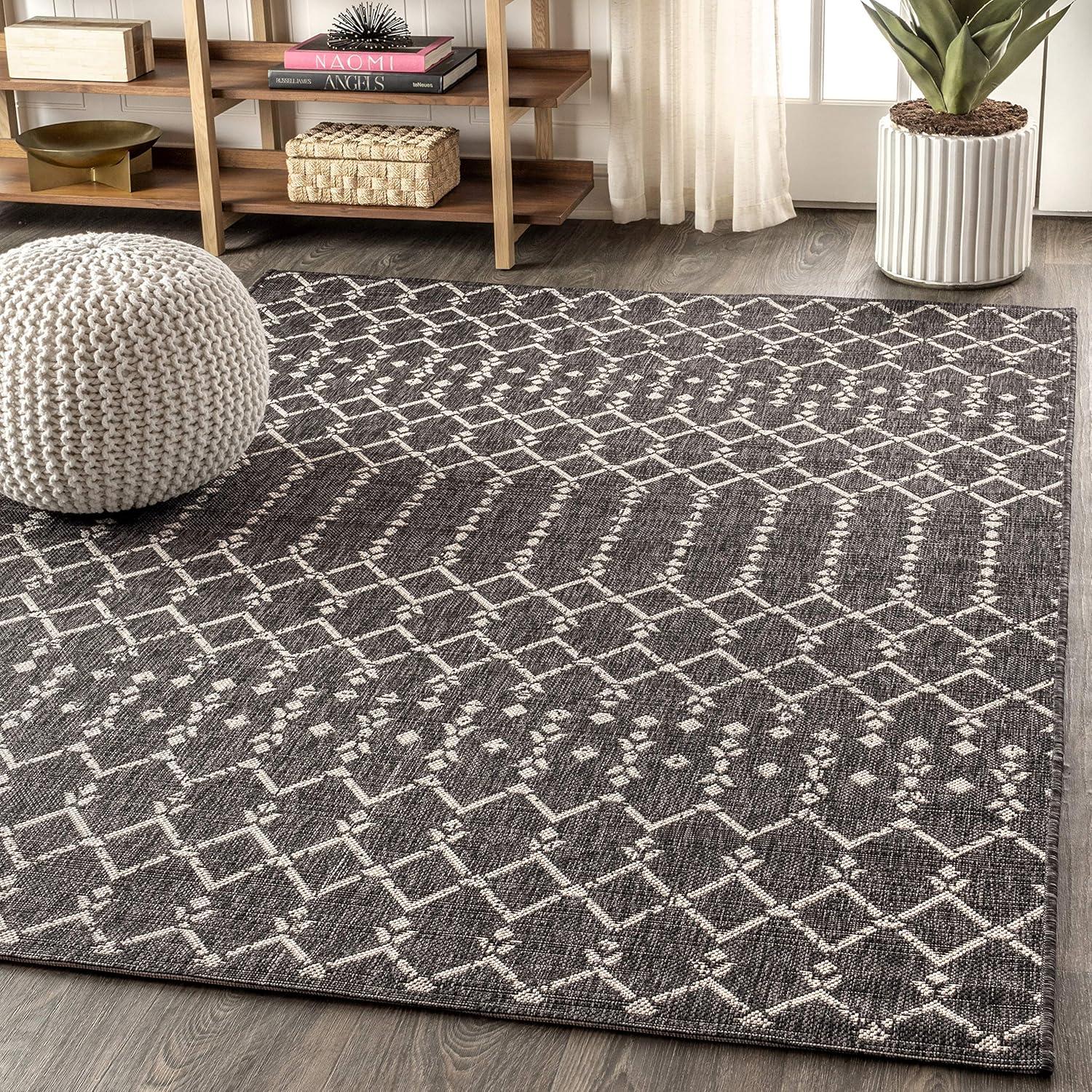 3'x5' Ourika Moroccan Geometric Textured Weave Indoor/Outdoor Area Rug, Black/Gray - JONATHAN Y