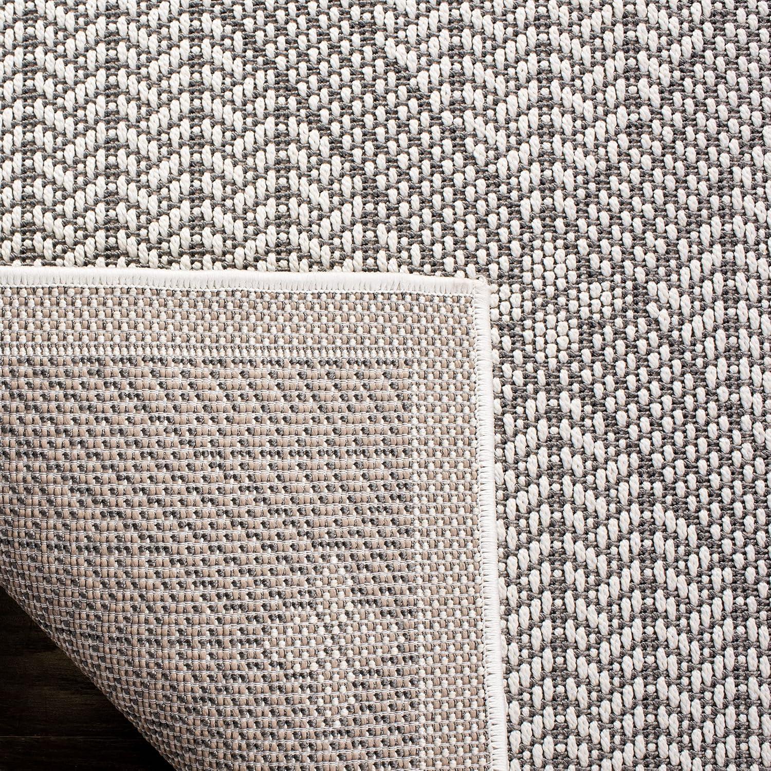 Bermuda BMU811 Power Loomed Indoor/Outdoor Area Rug - Cream/Beige - 3'x5' - Safavieh..