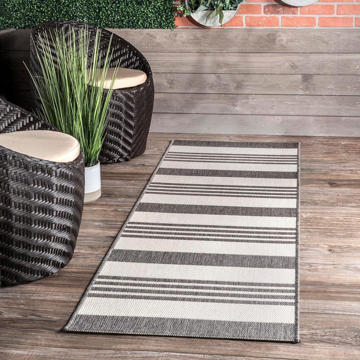 Nuloom Robin Multi Stripe Indoor/Outdoor Area Rug