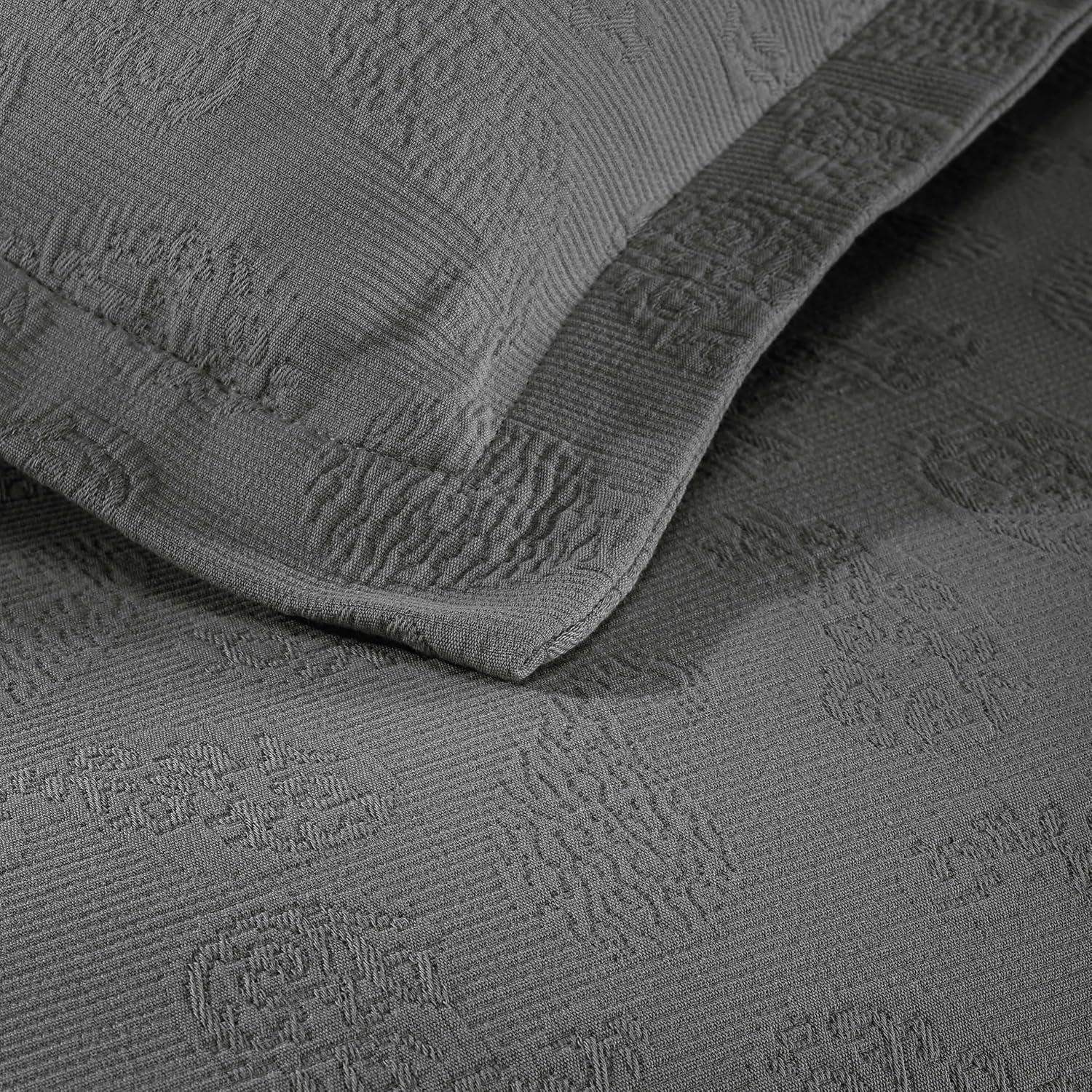 Superior Cotton Paisley Bedspread 3 Piece Bedding Set, Twin, Grey