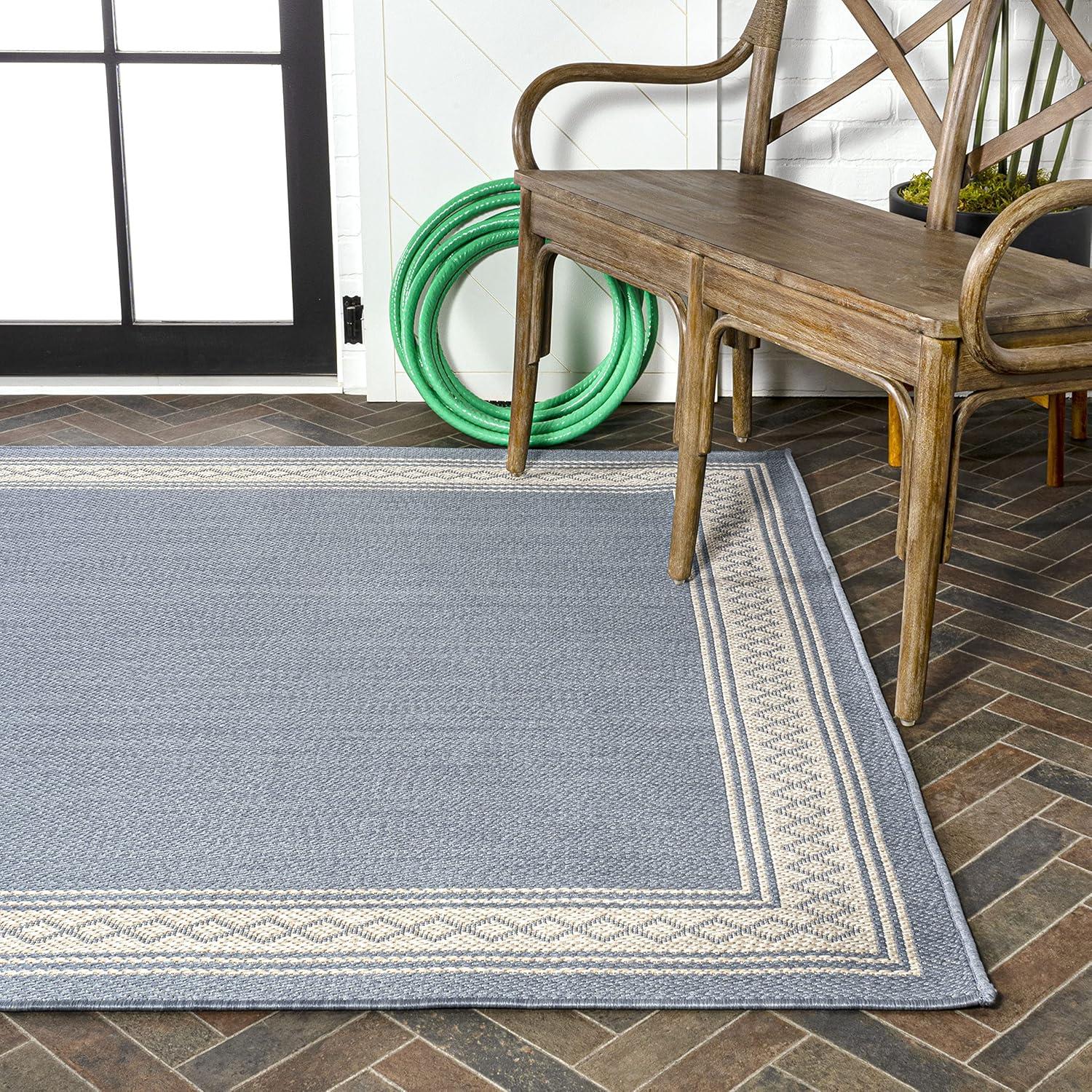 Modern Diamond Border 4' x 6' Blue Synthetic Area Rug