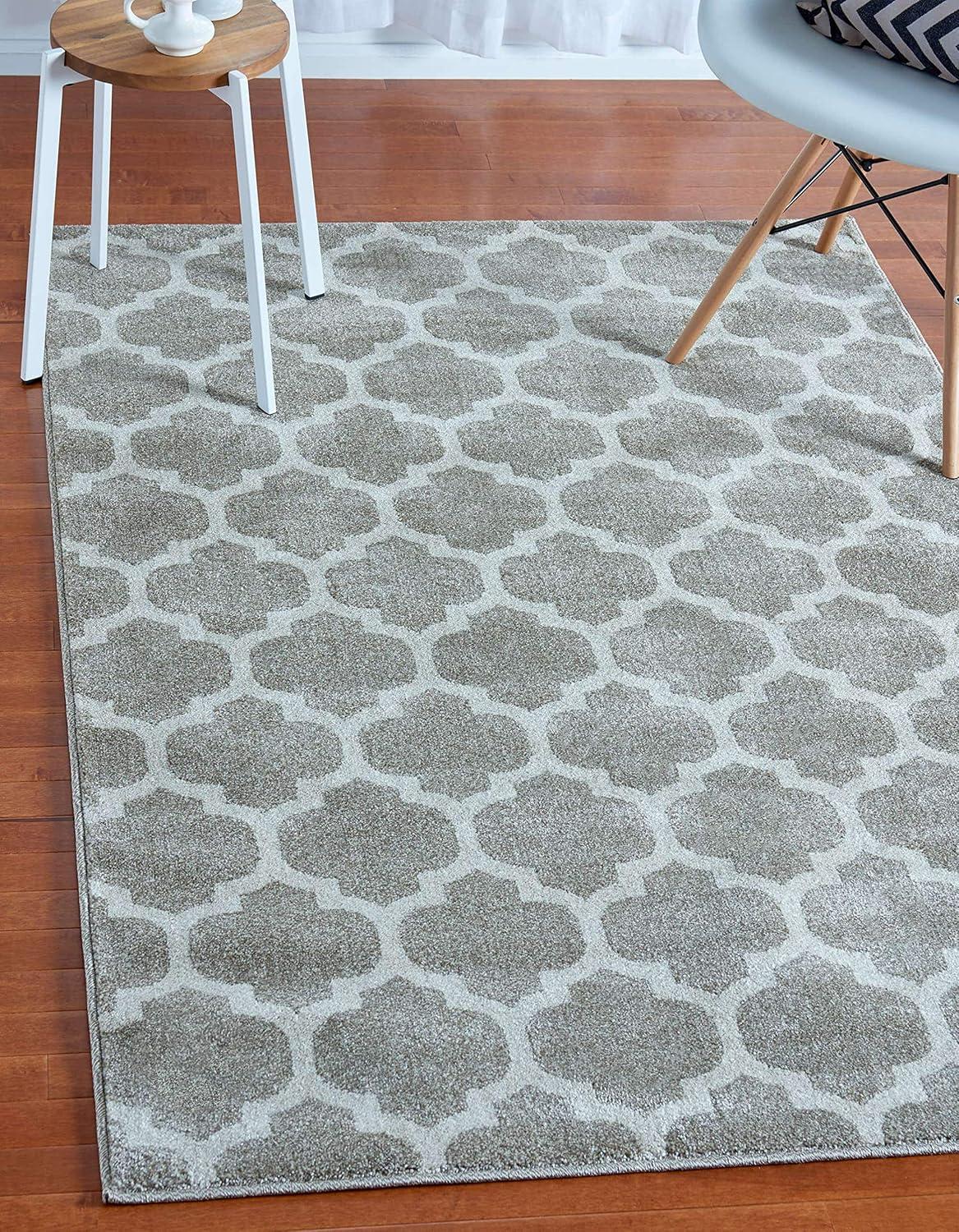 Unique Loom 4' 1 x 6' 1 Trellis Philadelphia Light Brown Area Rug
