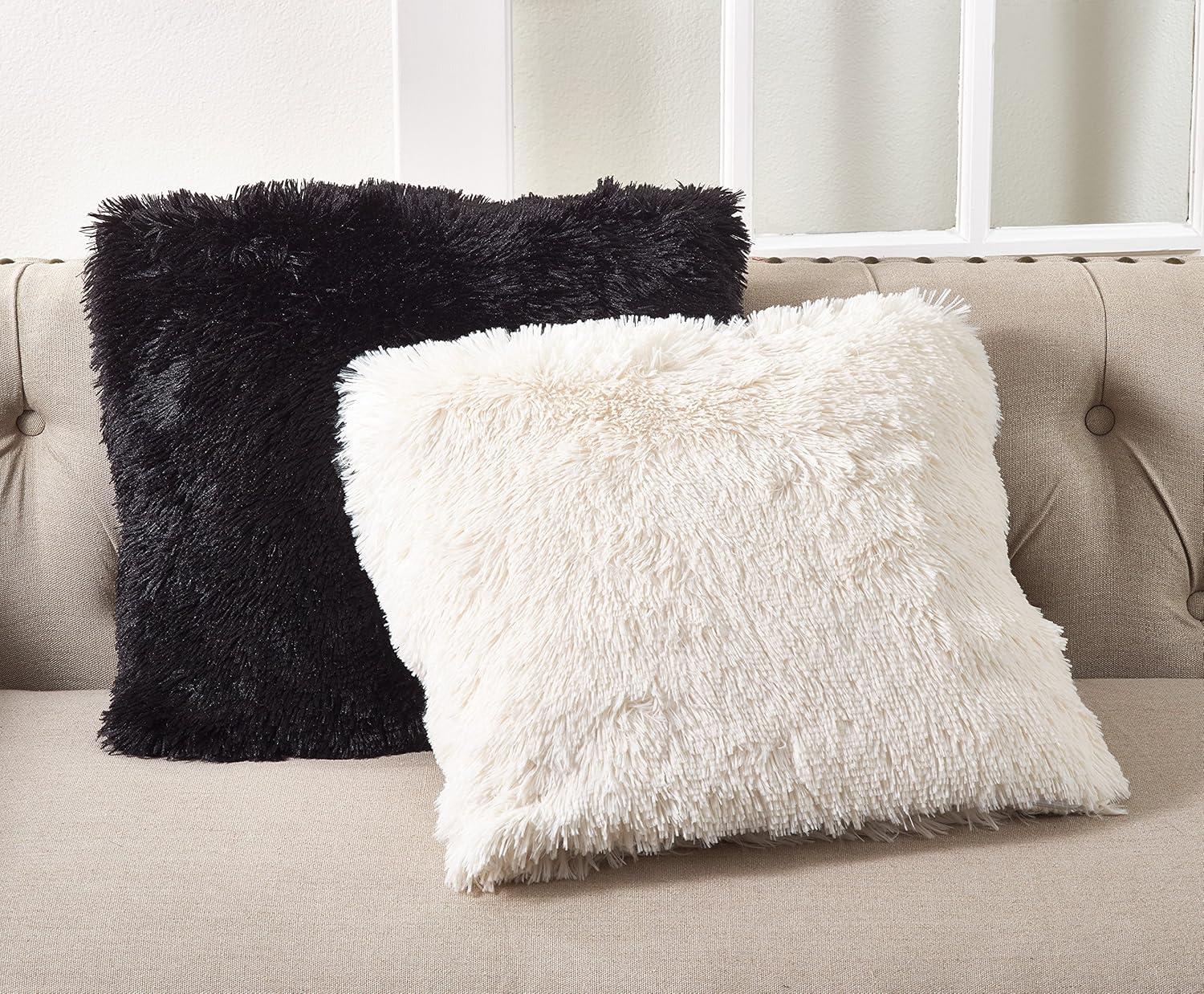 Classic Down-Filled with Faux Fur Design Throw Pillow - Saro Lifestyle