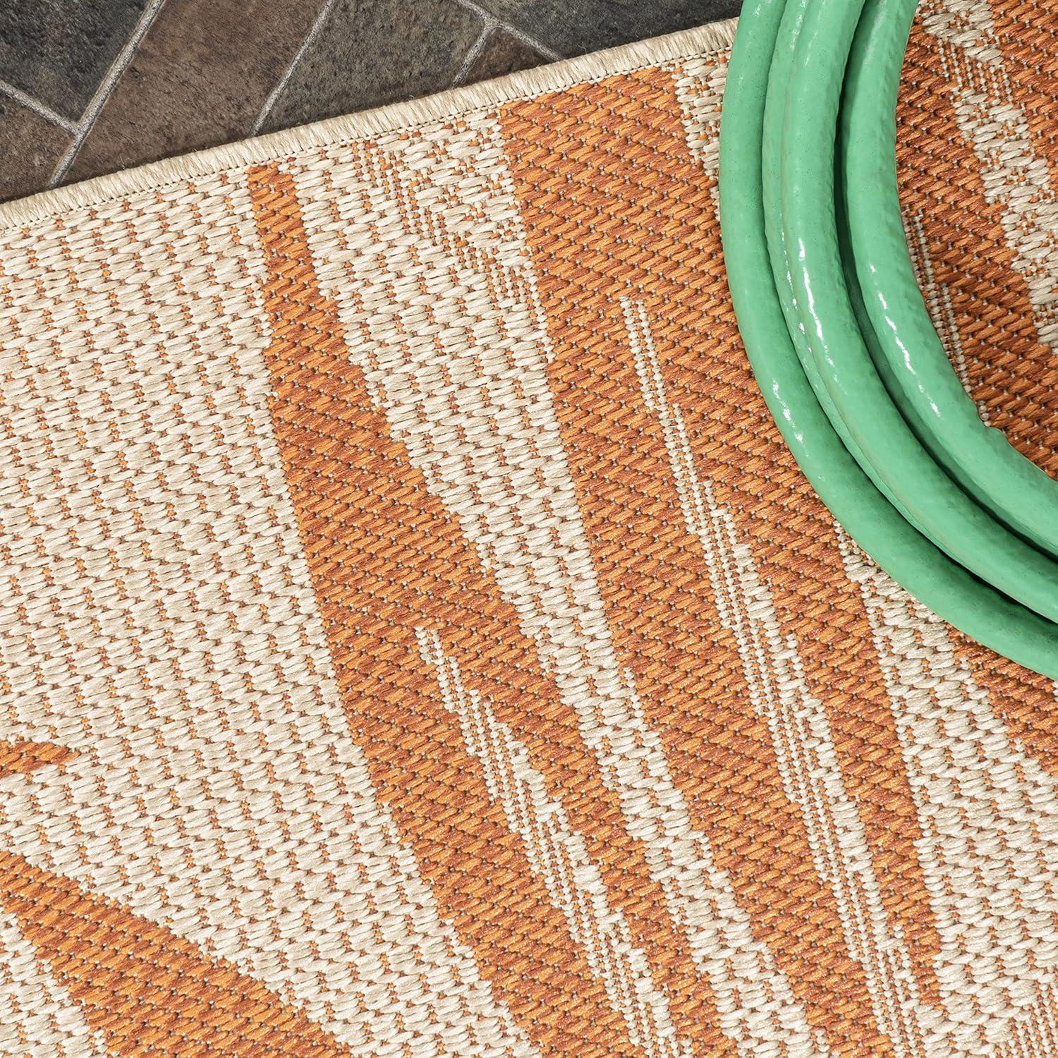 Havana Tropical Palm Leaf Indoor/Outdoor Area Rug - JONATHAN Y