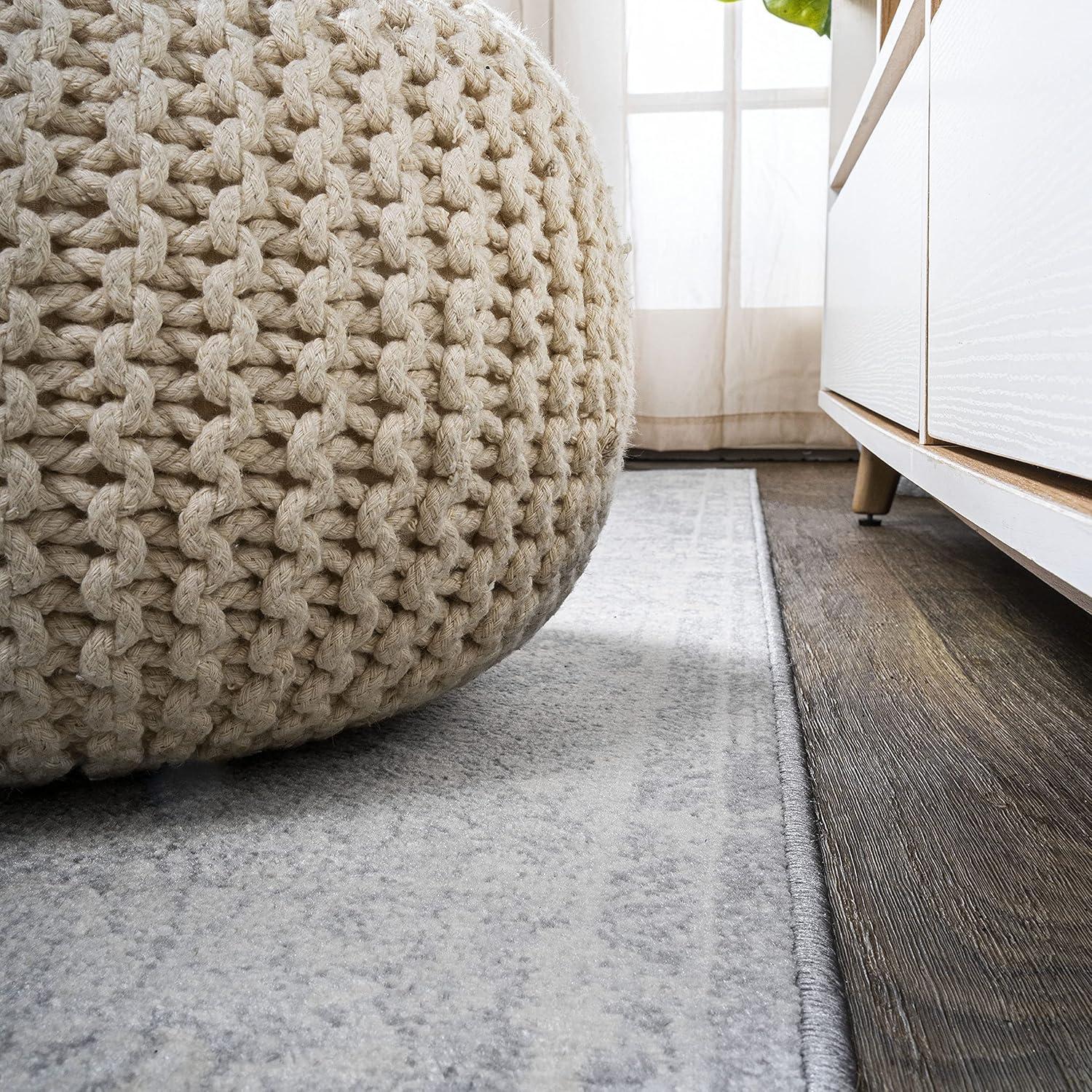 5' Round Modern Persian Vintage Medallion Area Rug, Gray/Ivory - JONATHAN Y