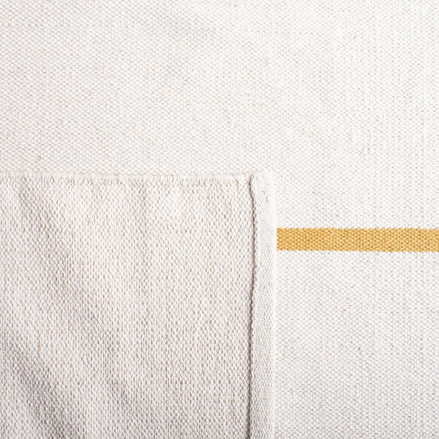 Montauk MTK311 Hand Woven Indoor Area Rug - Ivory/Gold - 5'x8' - Safavieh