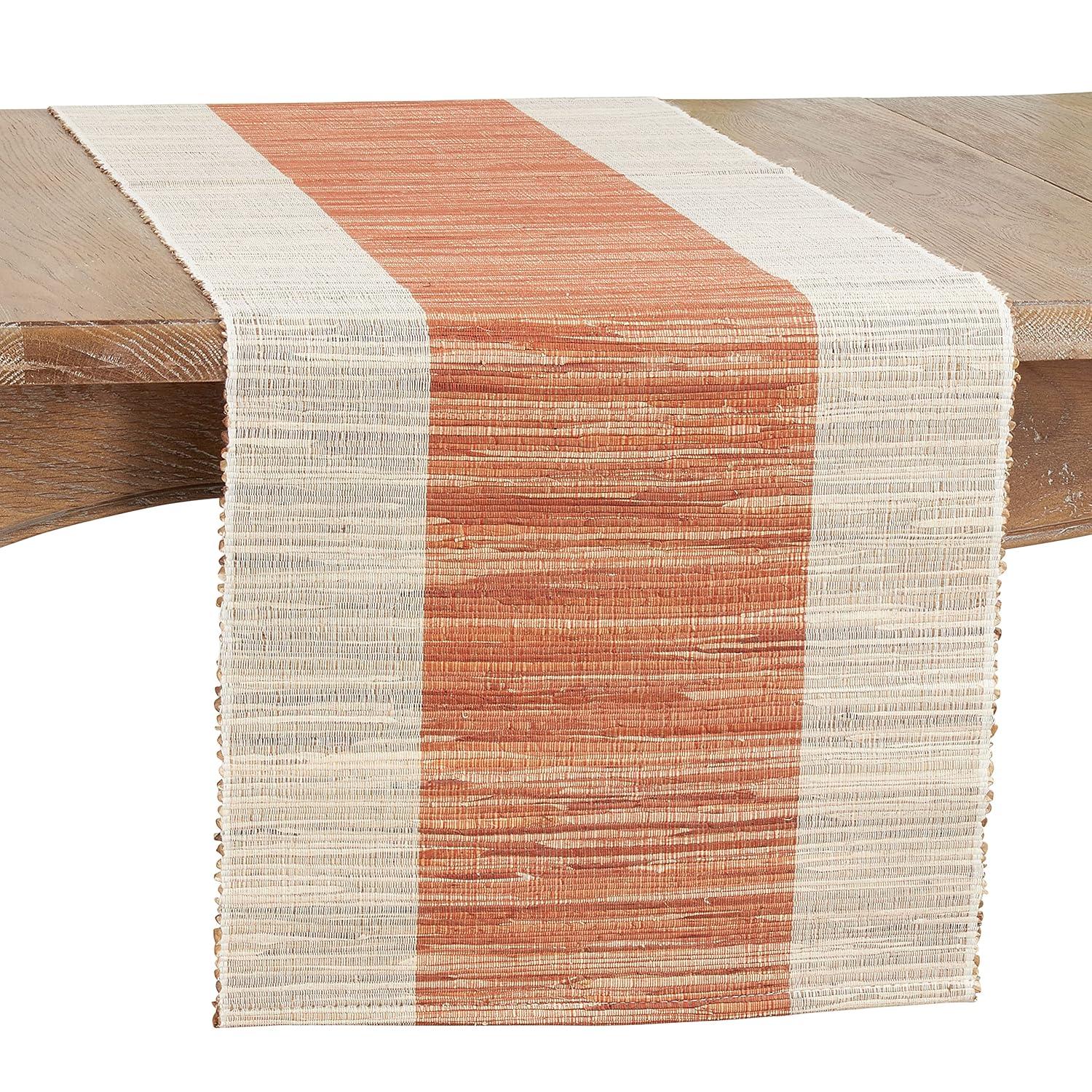 Beachcrest Home™ Doody Table Runner