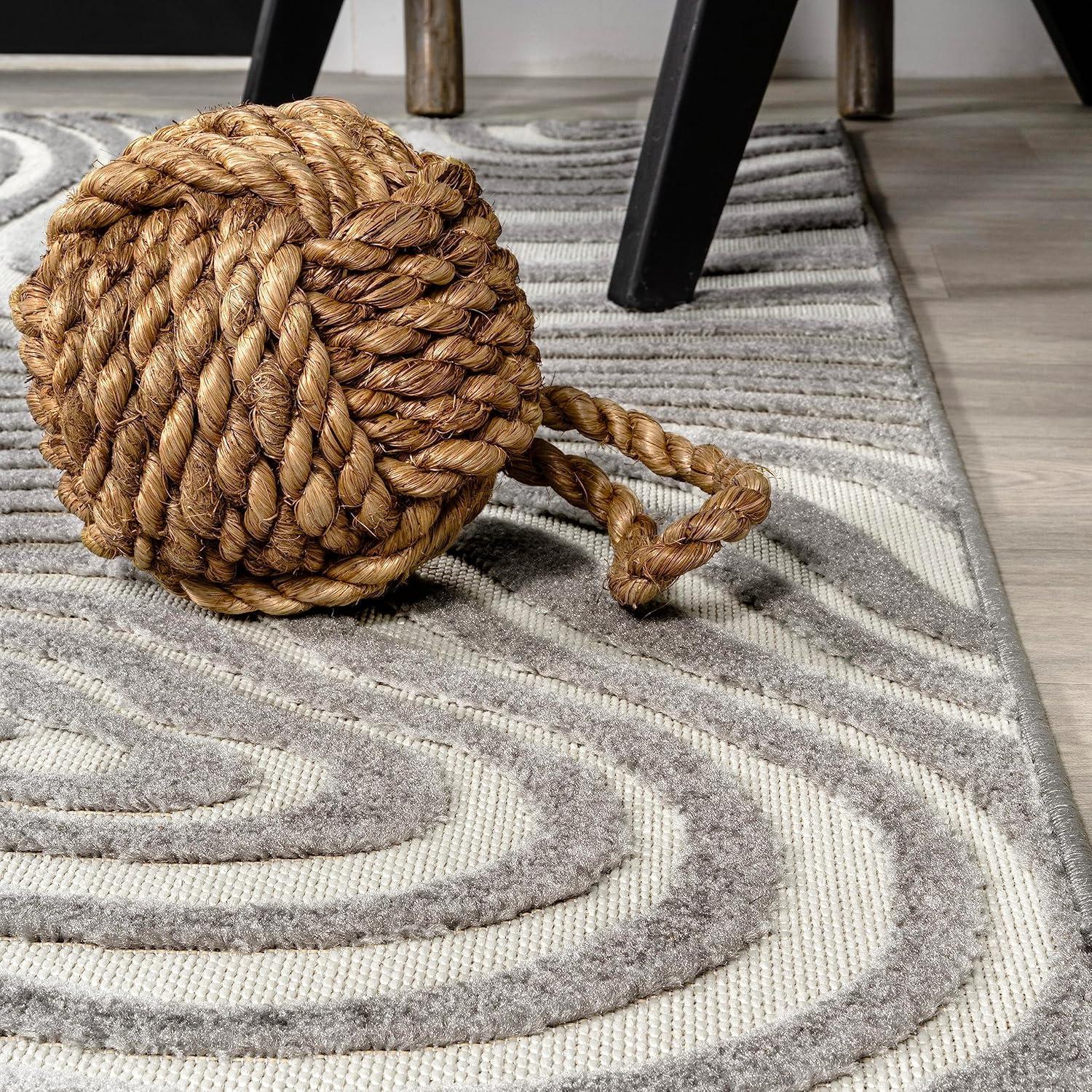 JONATHAN Y Maribo High-Low Abstract Groovy Striped Gray/Ivory 5 ft. x 8 ft. Indoor/Outdoor Area Rug